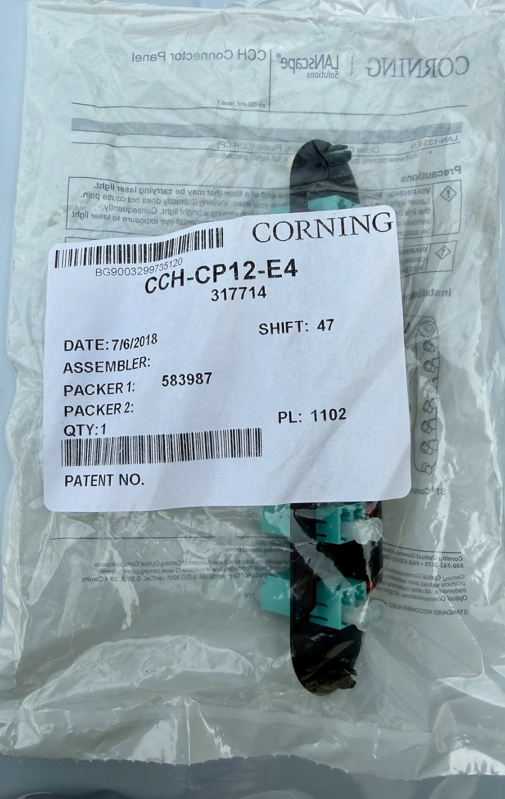 Corning CCH-CP12-E4 Corning Fiber Adapter Panel with 6 LC Duplex MM OM3