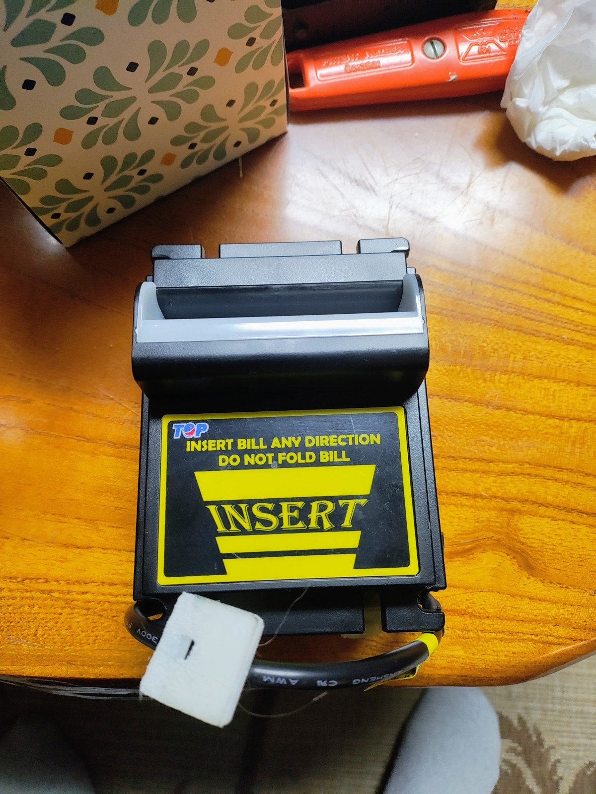 1 Top Tb74-us69n Bill Acceptor 12v