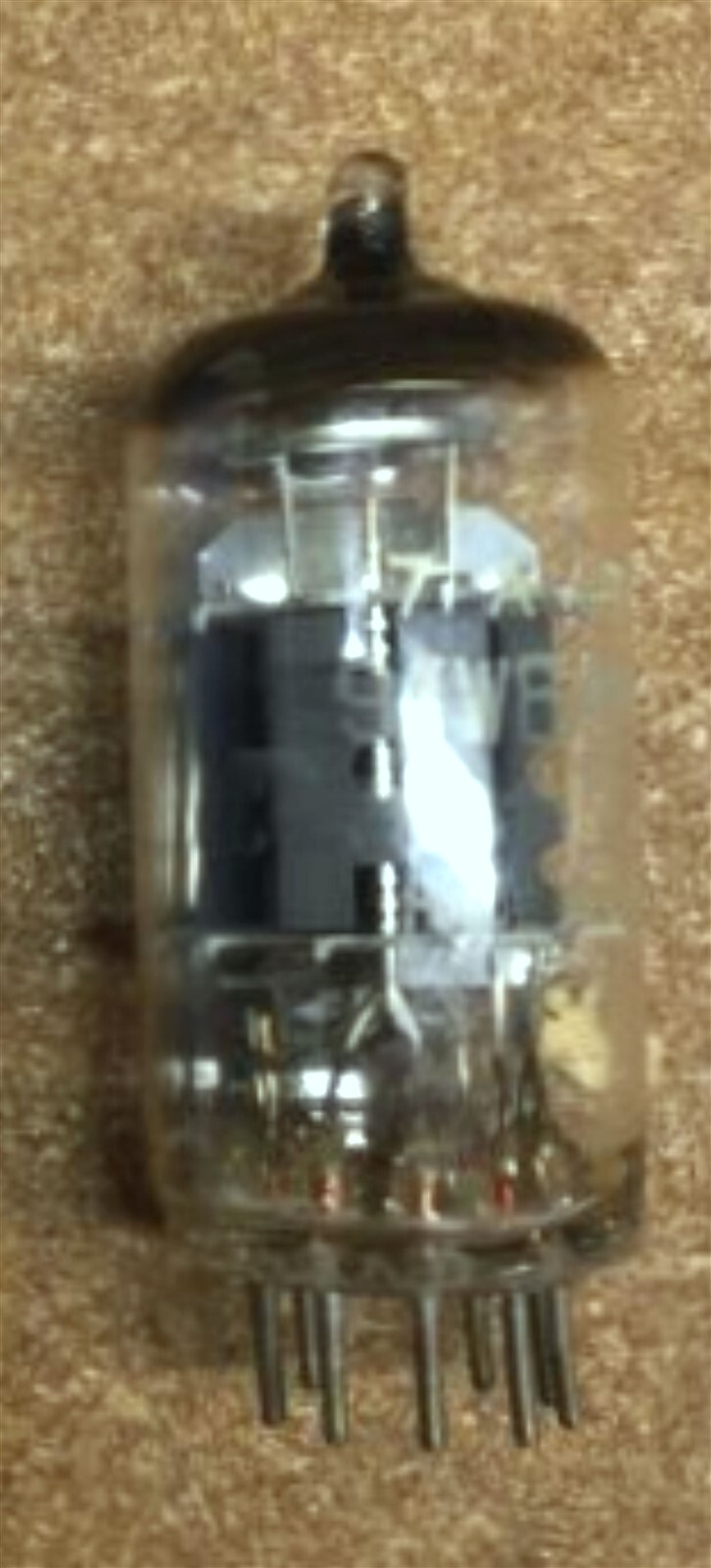 9JW8 TUBE SYLVANIA NIB TESTED & BOXED VINTAGE COMMERCIAL SURPLUS