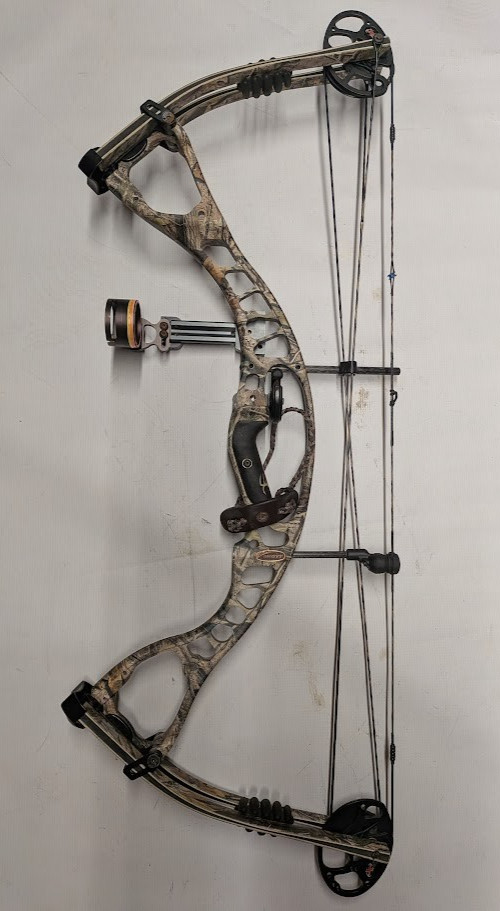 Hoyt Alpha Burner Realtree Camo Compound Bow Package! RH arrow rest sight more