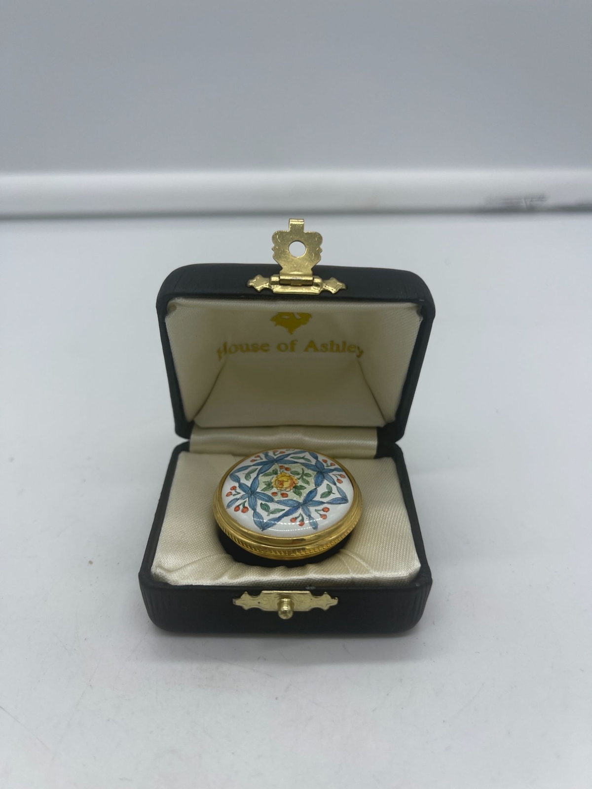 House of Ashley Trinket Pill Box in Presentation Box England
