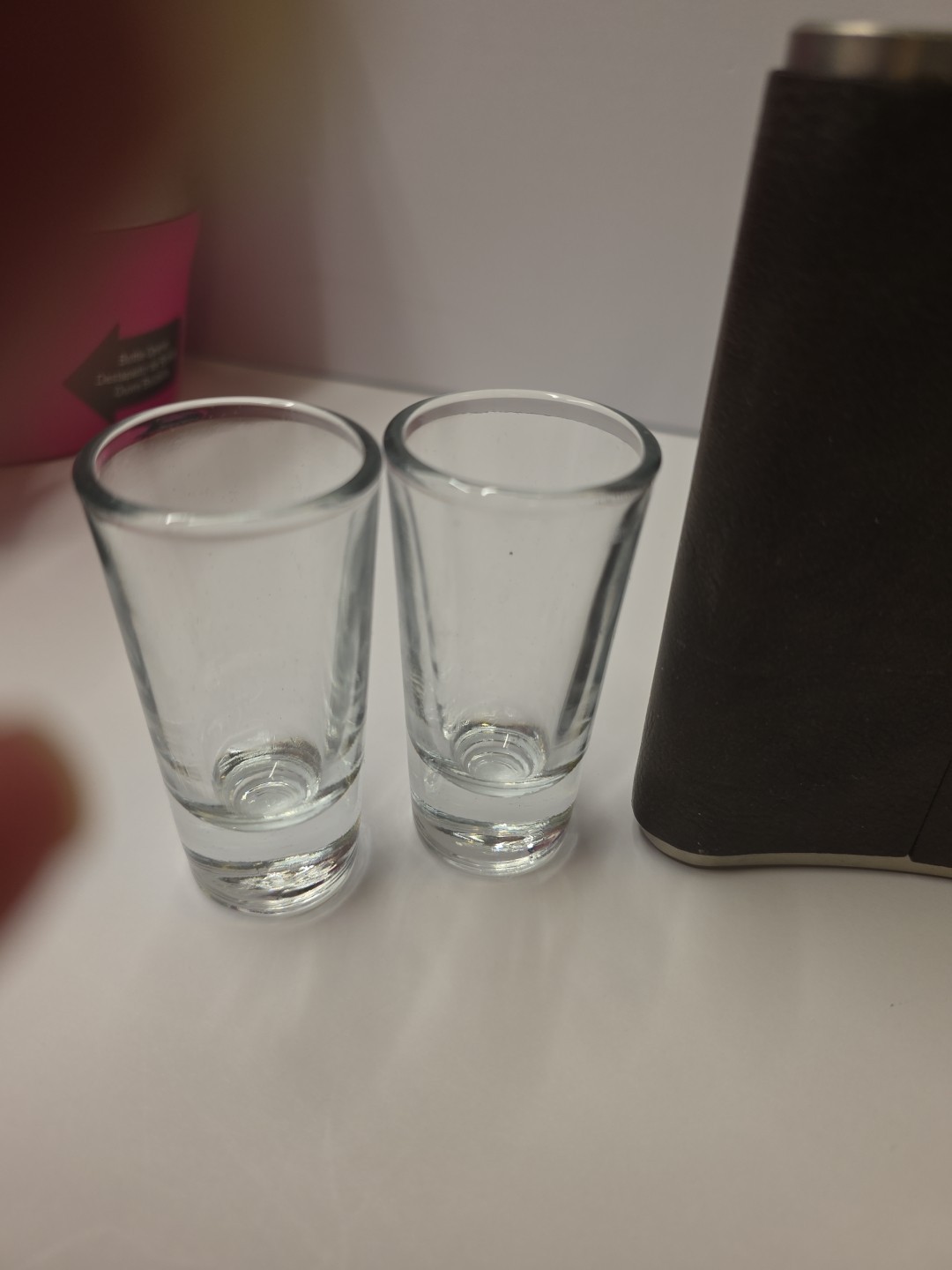 Flas And 6 Shot Glasses