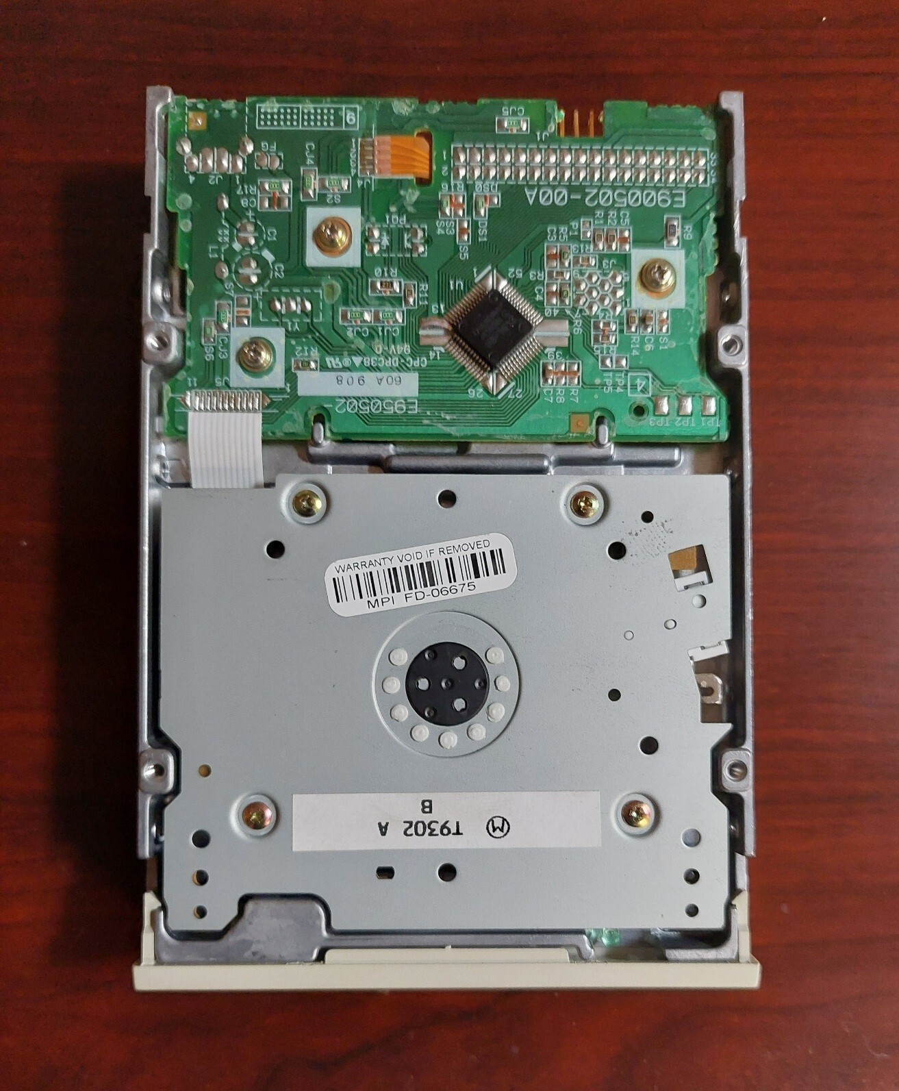 NEW TEAC 3.5" 1.44MB Floppy Disk Drive