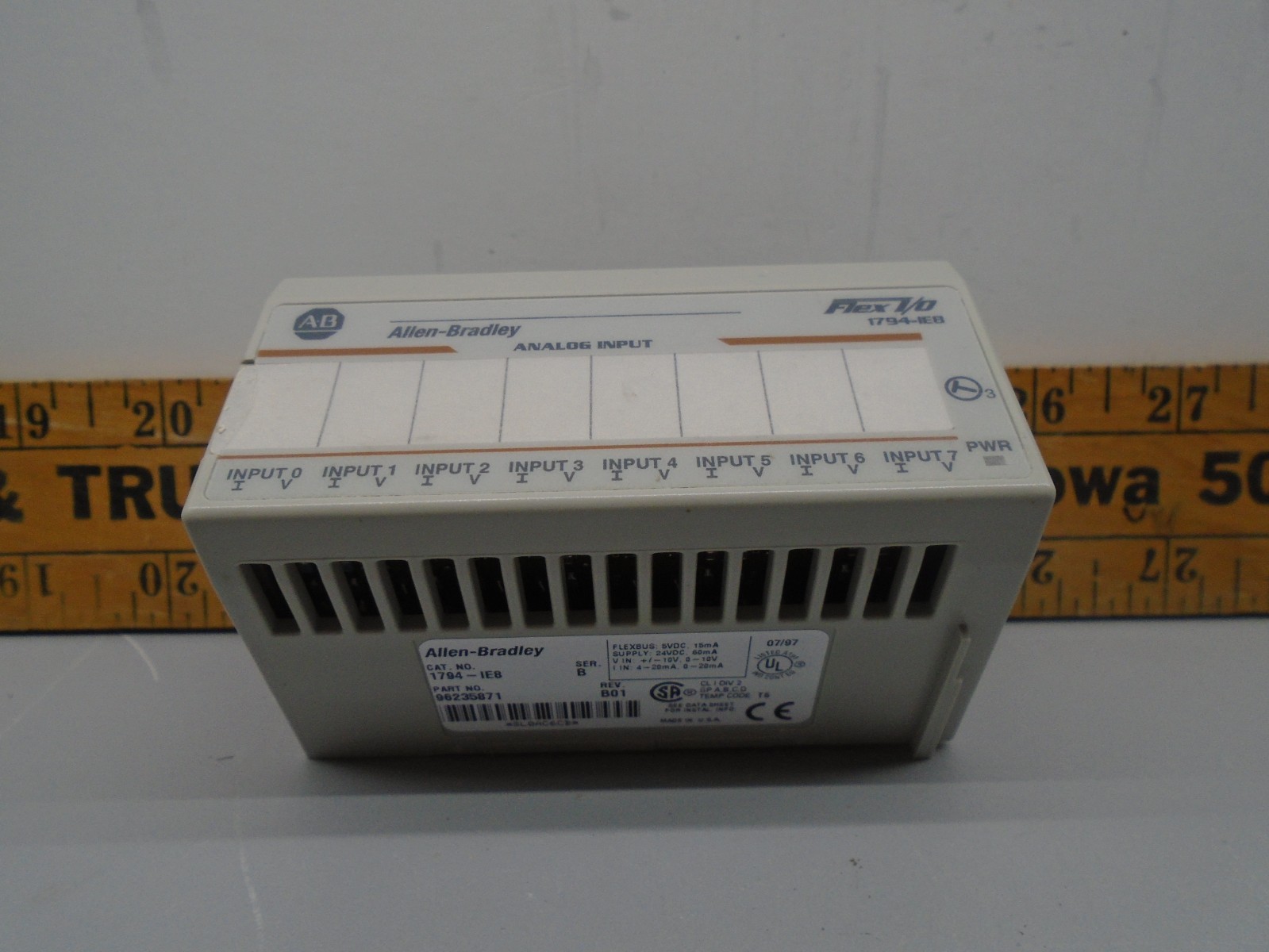 1794-IE8 /B   Allen Bradley Flexlogix  Analog Input 1794-1E8  W358