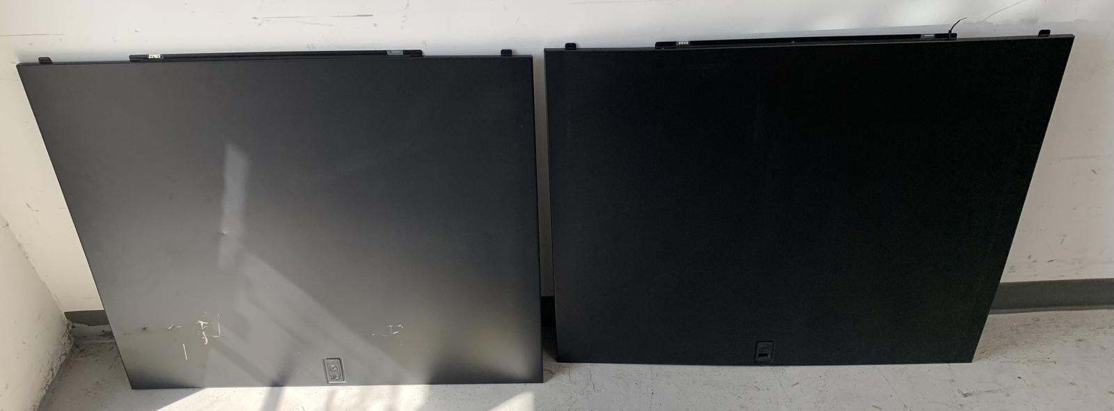 NetShelter SX® Side Panel Installation - AR7301, AR7371