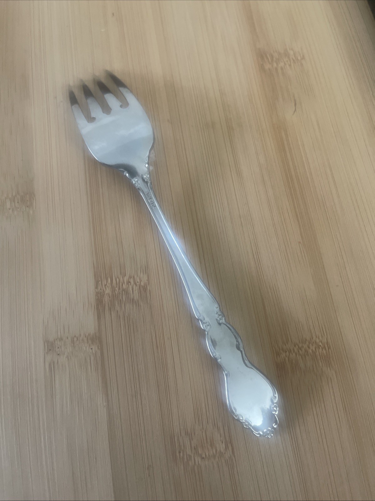 Oneida 18/10 Stainless Glossy DOVER Floral Scroll SALAD FORK 6.5"