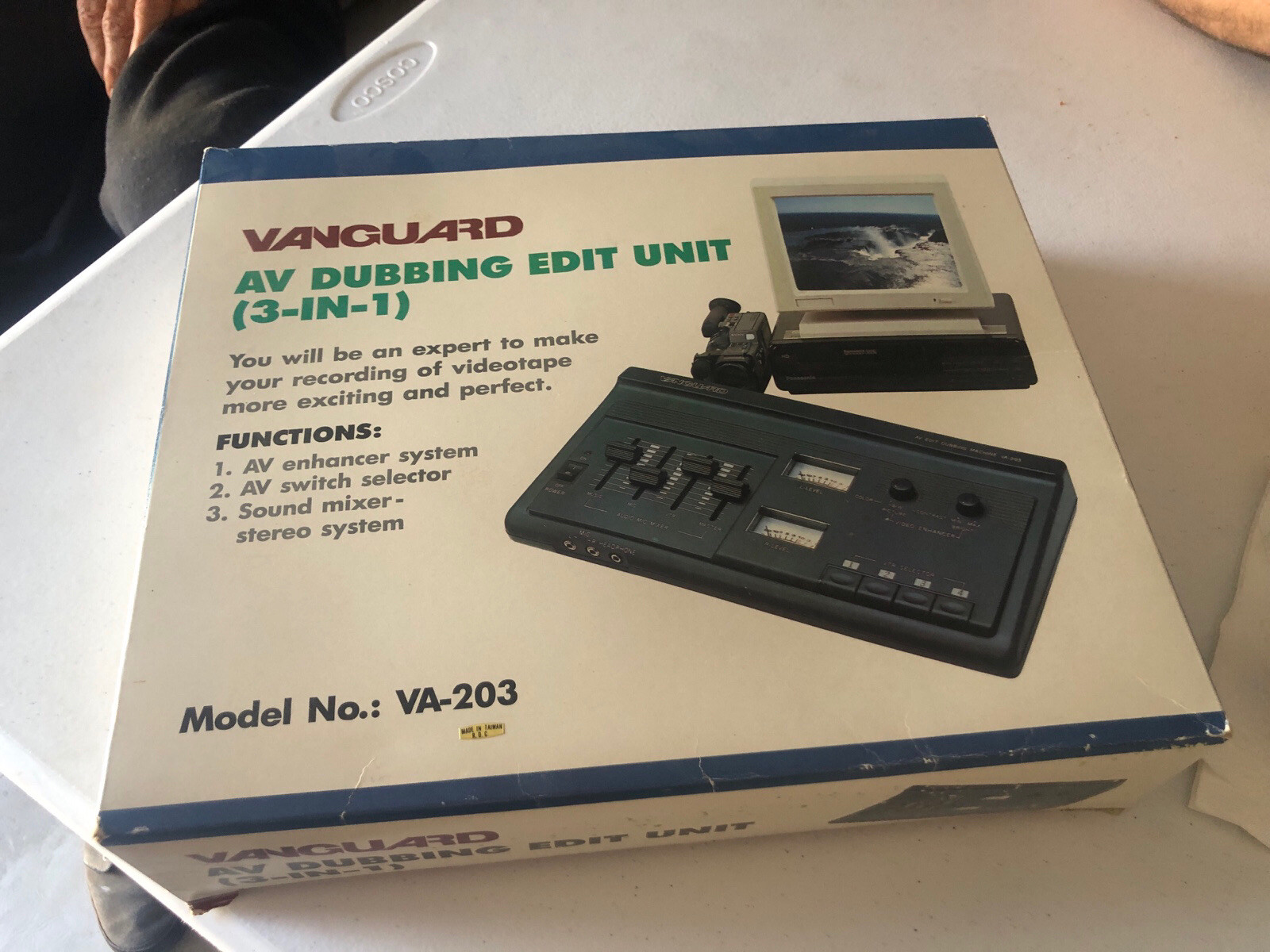 AV Dubbing Edit Unit (3-in-1)