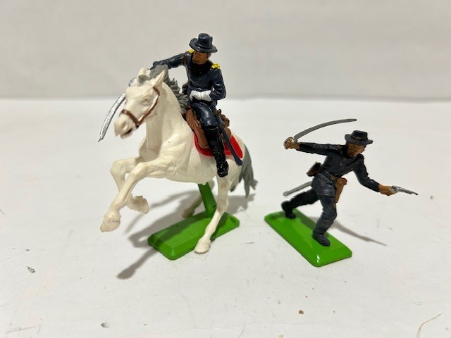 Vintage  Britains Deetail Union Officers