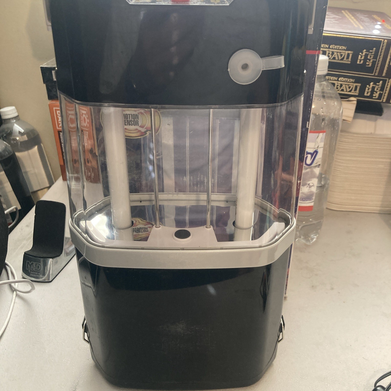 Marksman Motion Activated Flourescent Lantern Model 9100