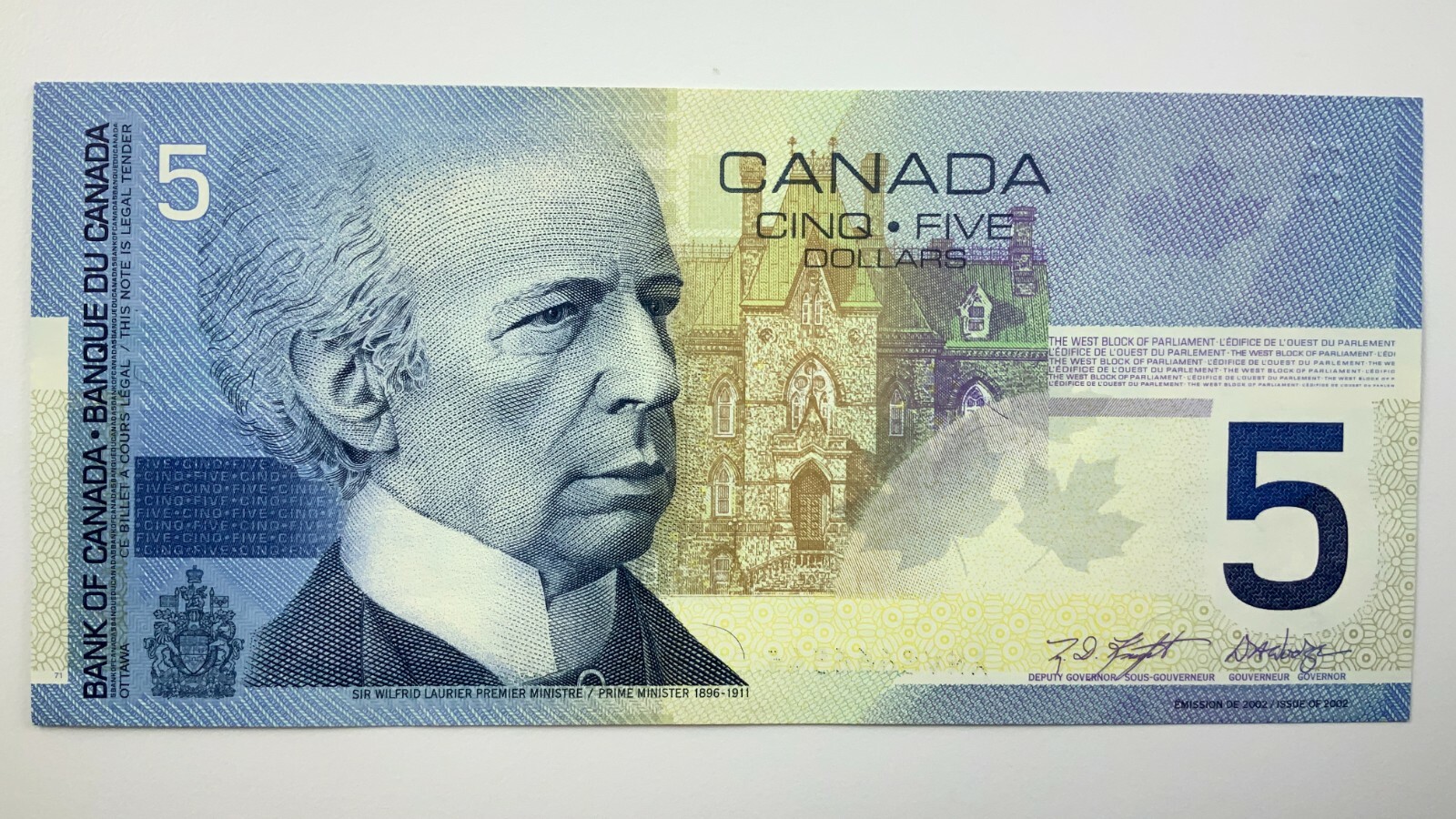 2002 Canada 5 Dollars Uncirculated Banknote ANV Knight Dodge Y598