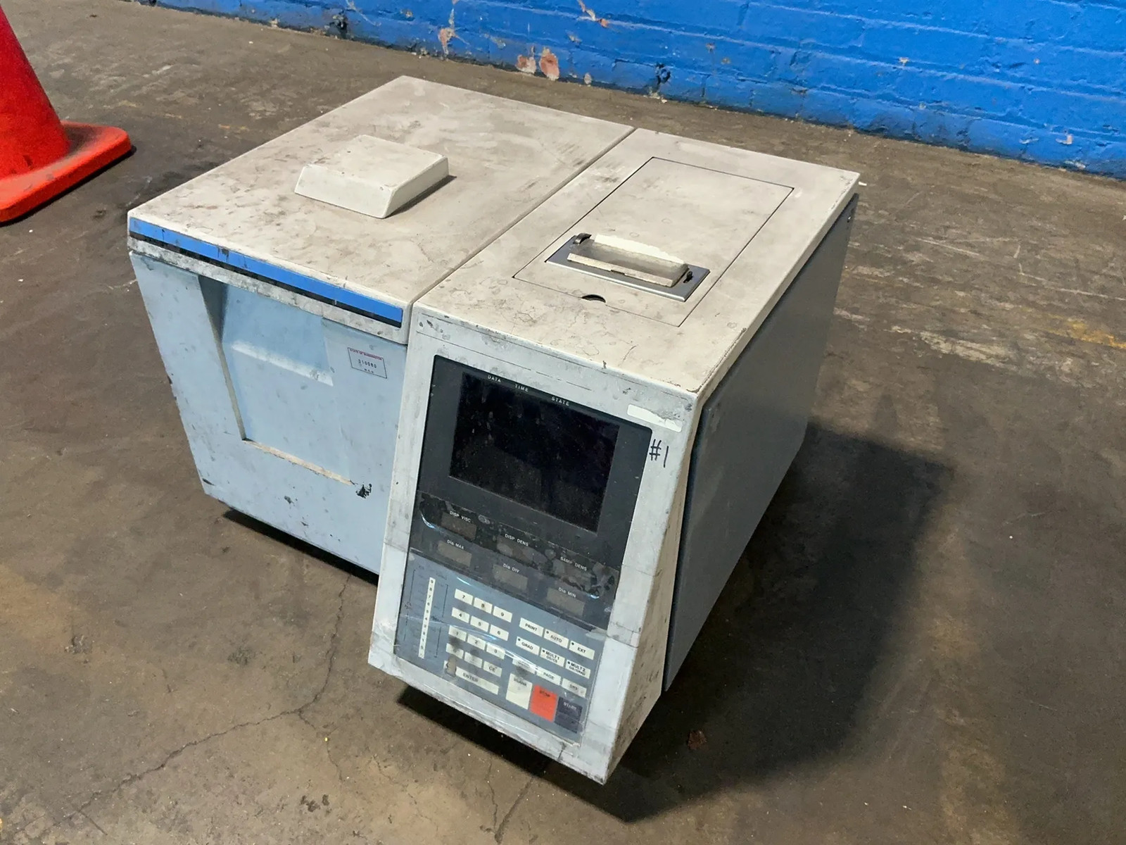 HORIBA PARTICLE SIZE DISTRIBUTION ANALYZER CAPA-700