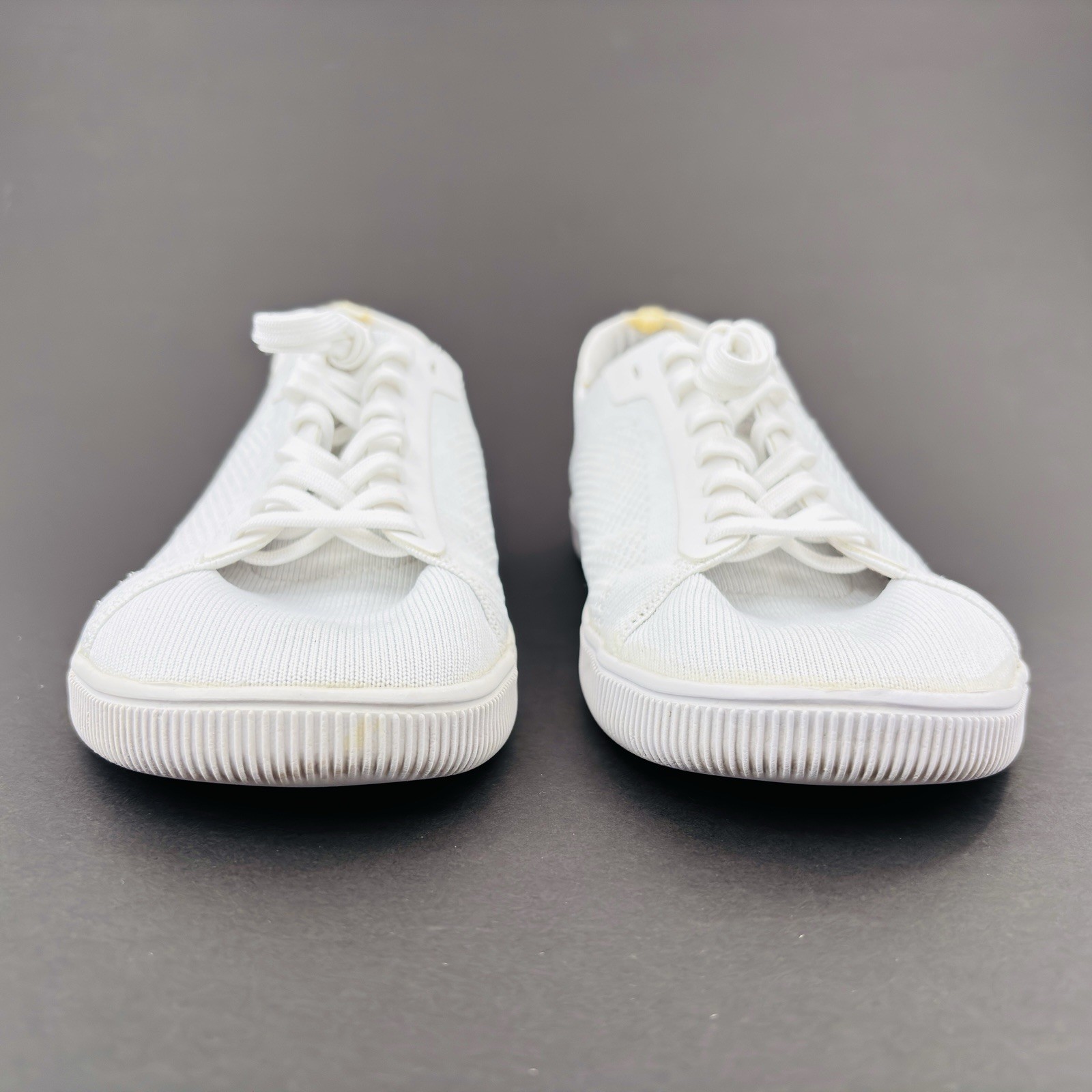 Mens 10.5 Flux Adapt Trainer White Knit Casual Athletic Gym Lifting Shoe Sneaker