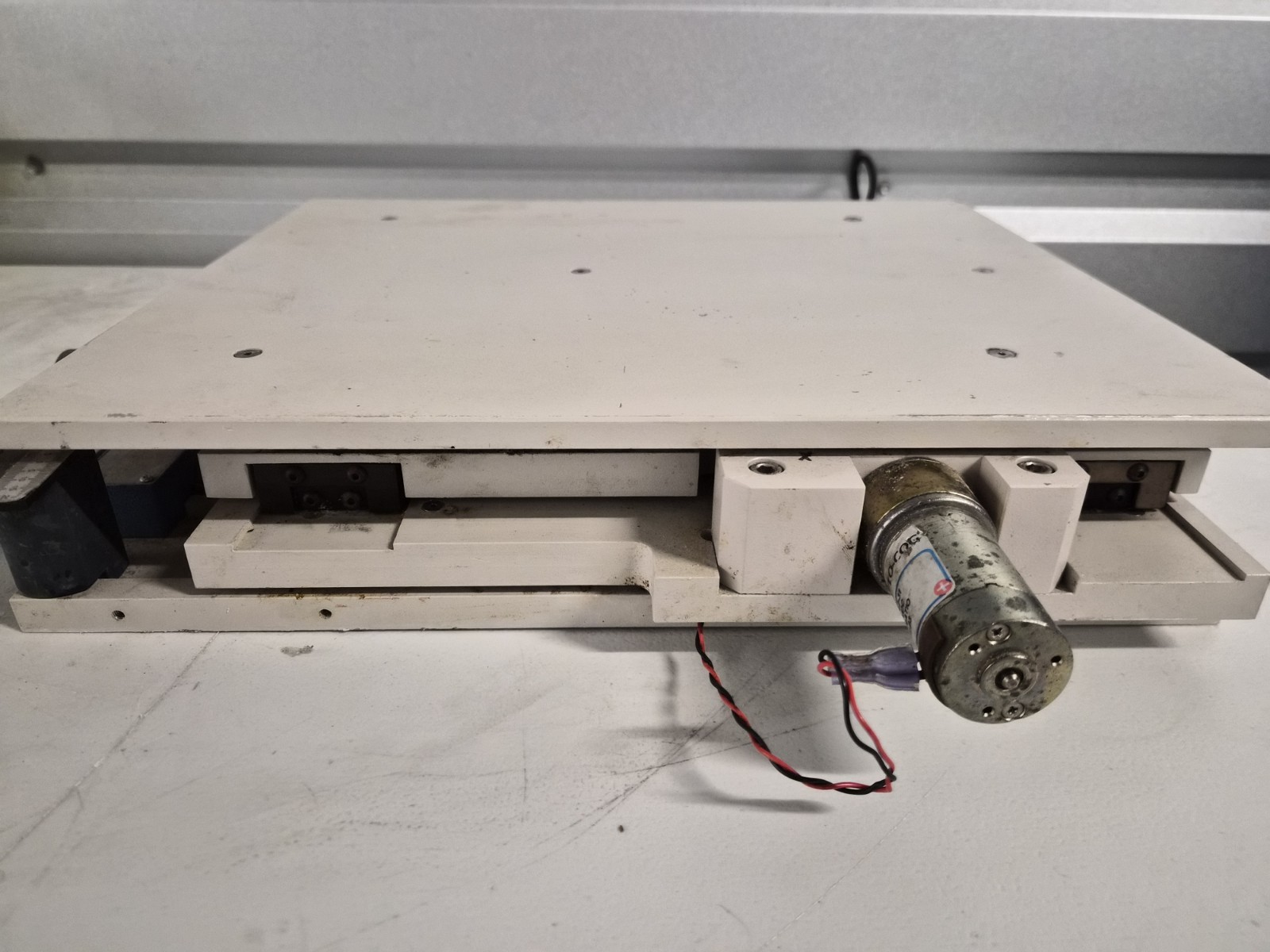 Warner MT150LS Motorized Microscope XY Translation Stage Table Lab Platform