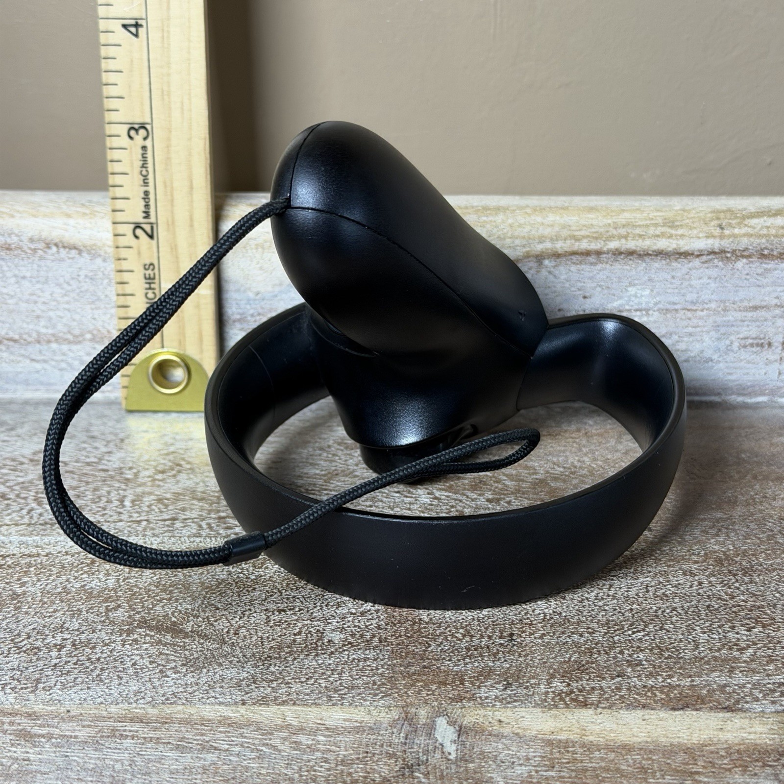 Meta Oculus Rift CV1 Touch Controllers RIGHT - Tested And Working
