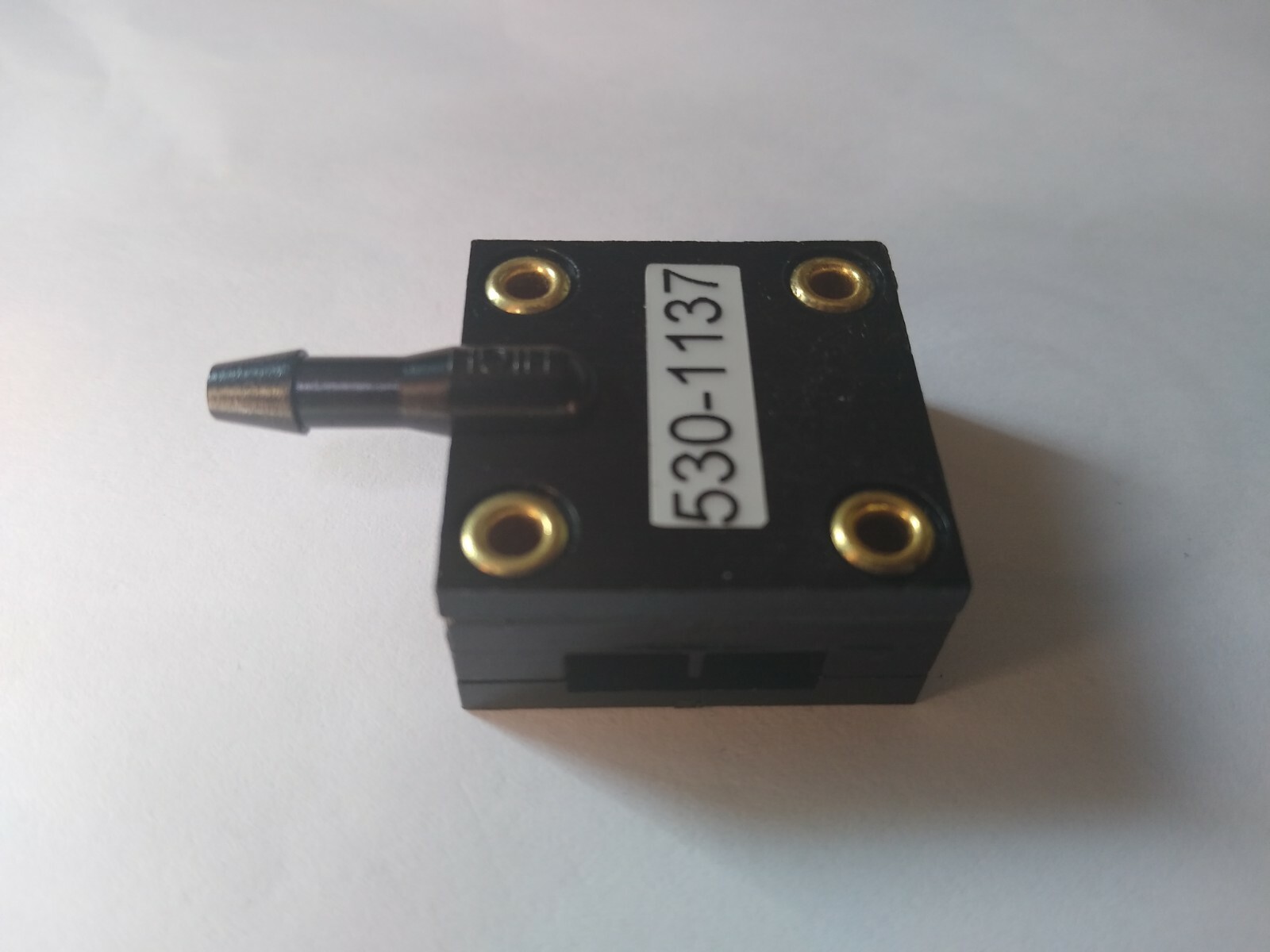 Pressure switch 0.017PSI to 0.07PSI 3/16 barbed PSF102-7481-711 SPST CB12V97A