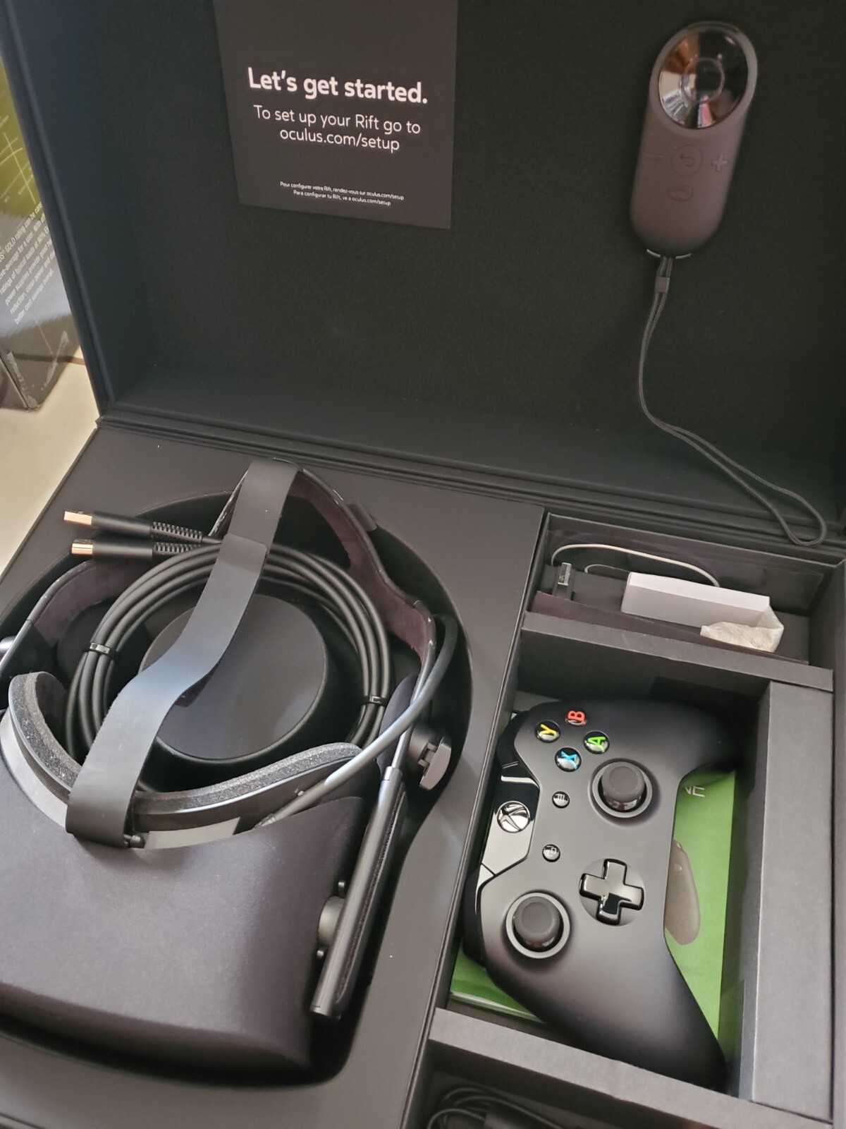 Oculus Rift Virtual Reality VR System with Xbox Controller