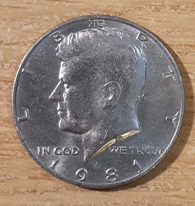 1981-D JOHN F KENNEDY HALF DOLLAR FIFTY CENTS DENVER AMERICA USA MM1