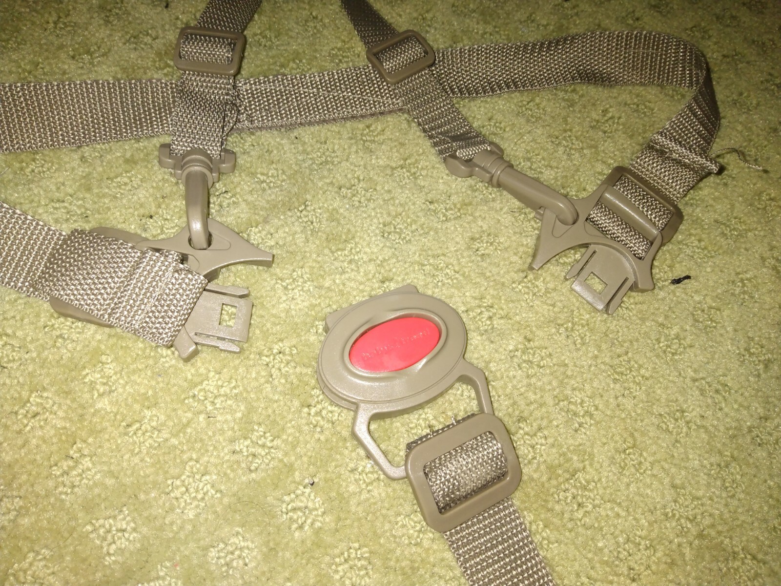 Baby Trend Stroller... safety belt