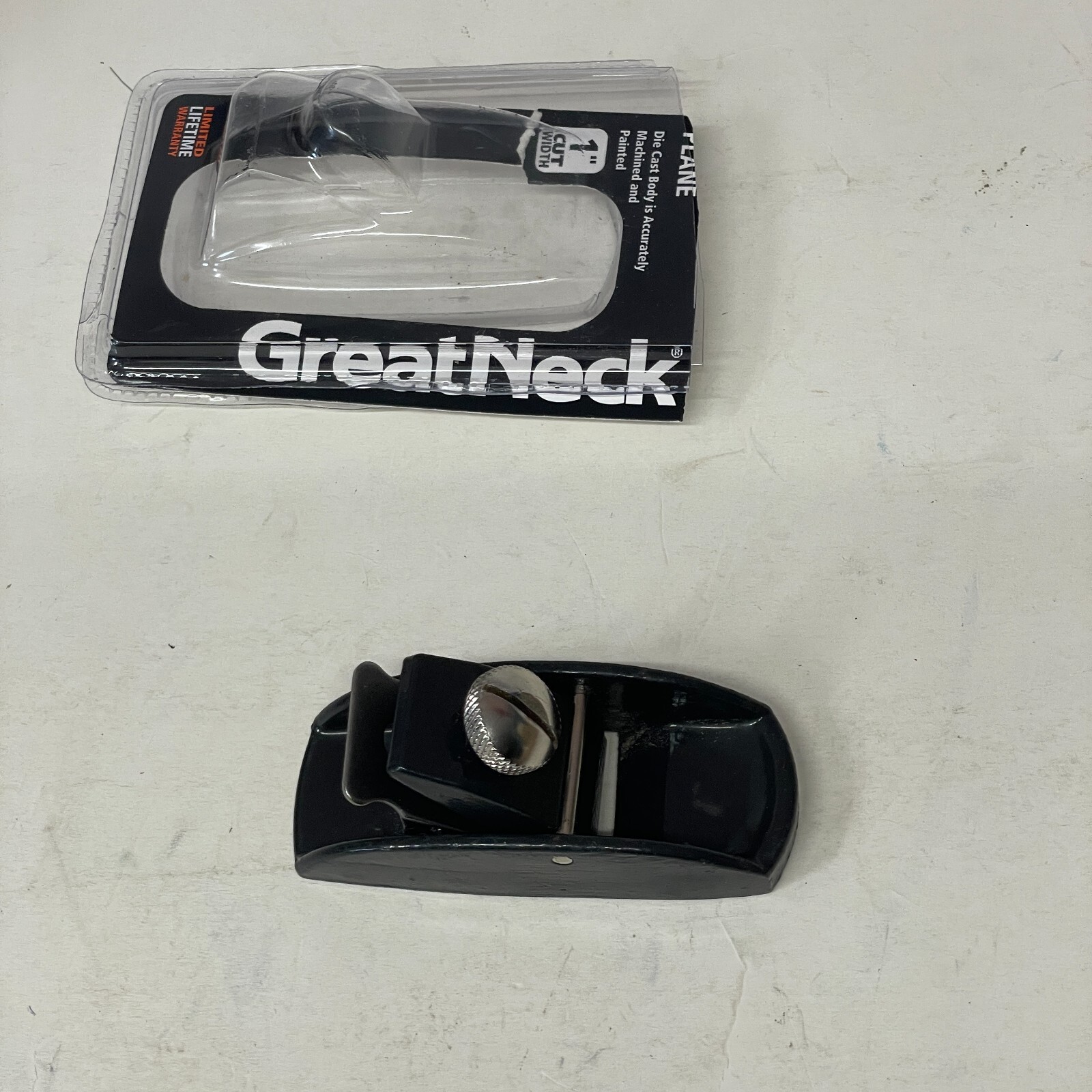 Great Neck Saw LSO 3-1/2" Block Plane | Small Wood Planer for Use in Home Improv