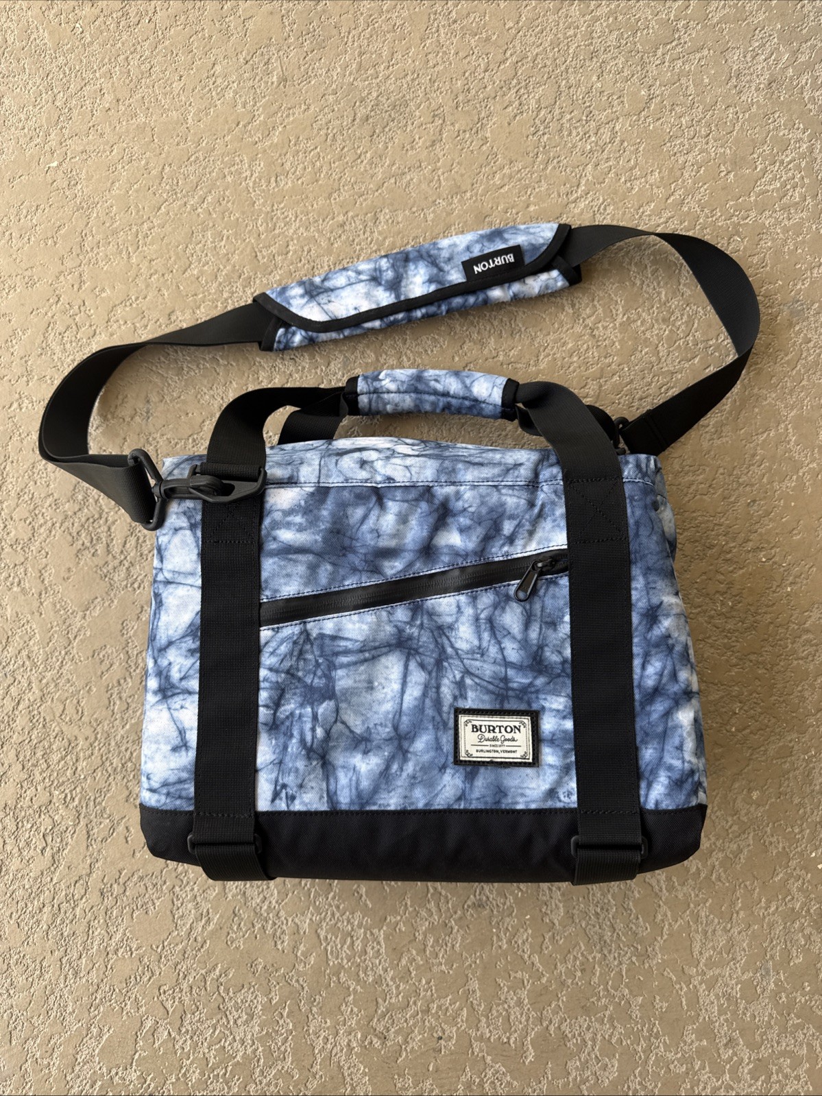 Burton Lil Buddy Cooler Bag Lunch Bag