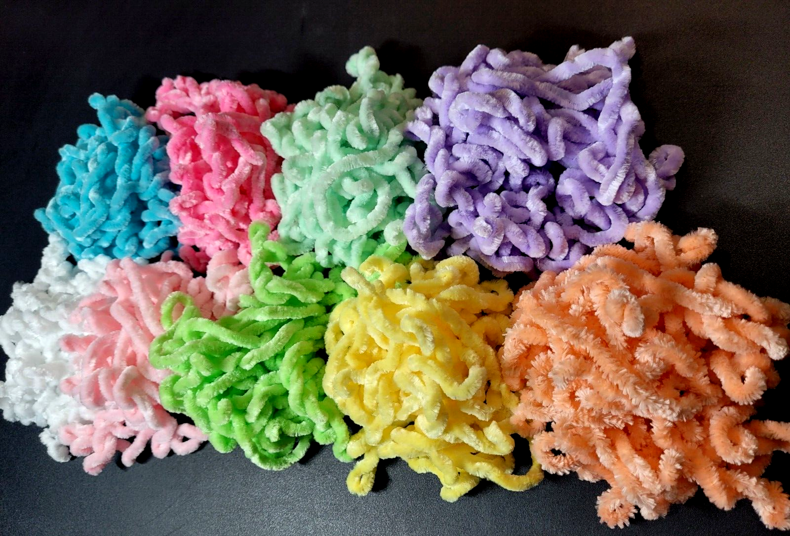 CHENILLE - Medium - 10 COLORS - 5 Yard Pack - Fly Tying Materials - Jigs - NEW!