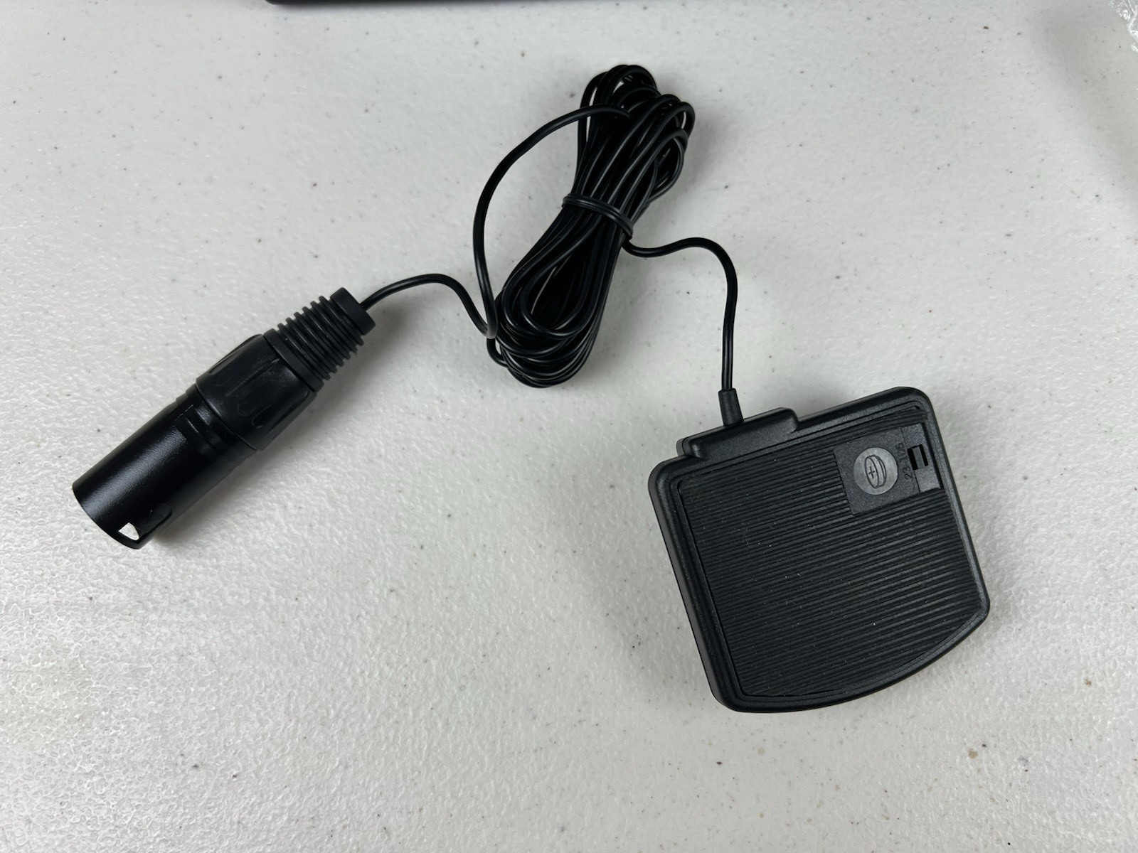 Near Mint Martel XLR CG-1 Conference Grabber Microphone