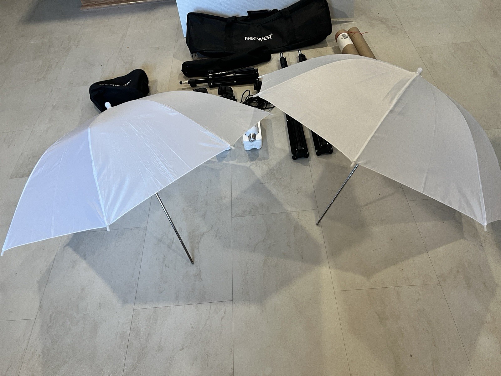 Neweer Photography Studio Lot