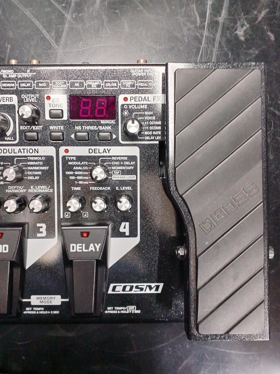 BOSS ME-70 MULTI-EFFECTOR 329187