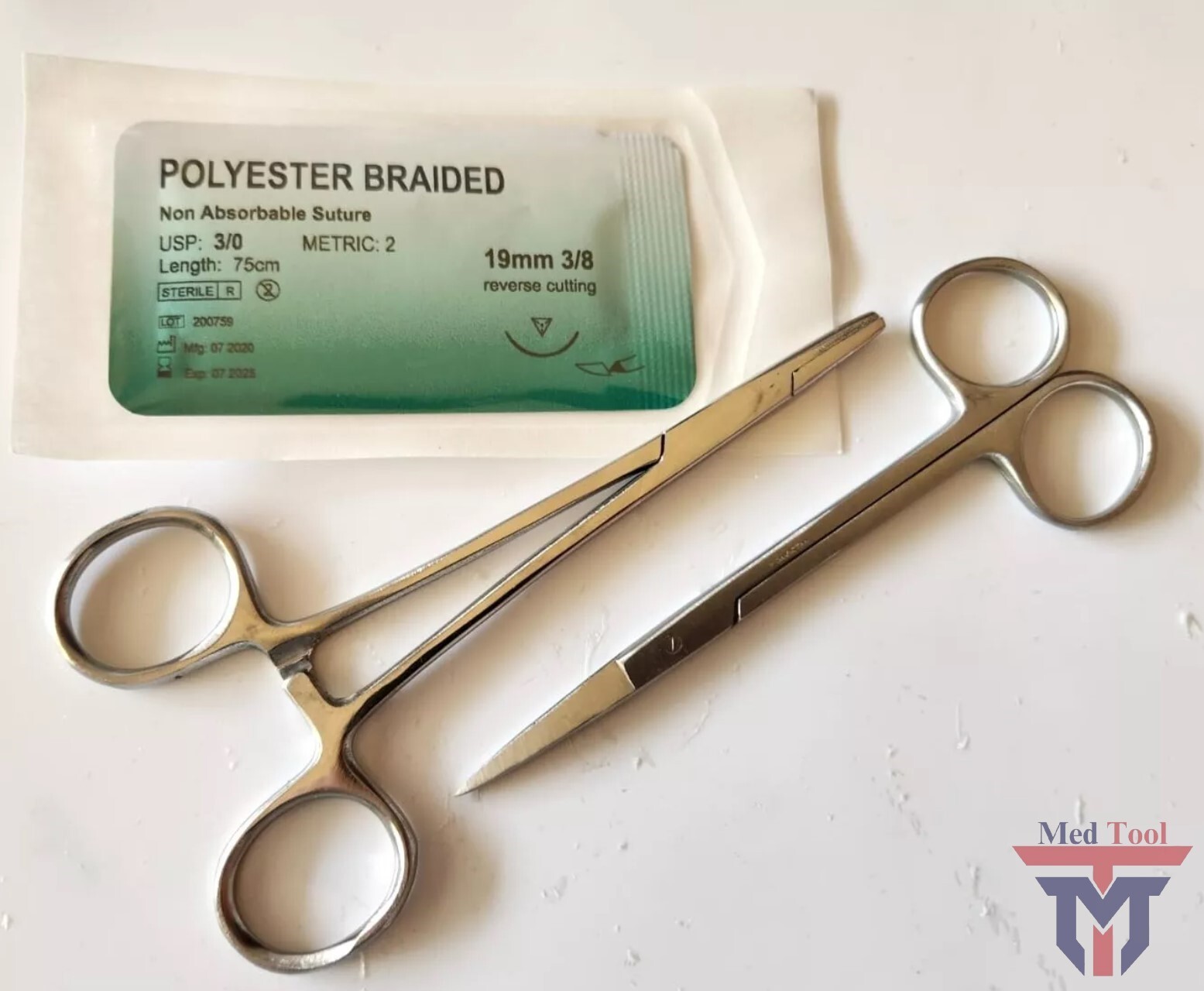 Sutures Thread with Needle Training Suture + needle holder and scissors