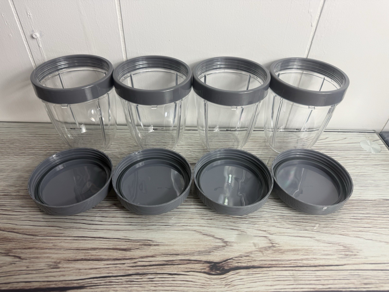4 Pack 18 oz Short Cup Includes Lip Ring & Lids for NutriBullet