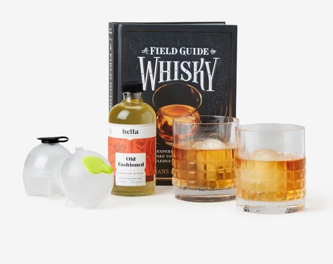 Whiskey Lover Dram Kit Ice Mold, Glasses, Old Fashion Mixer And Whiskey Book NIB