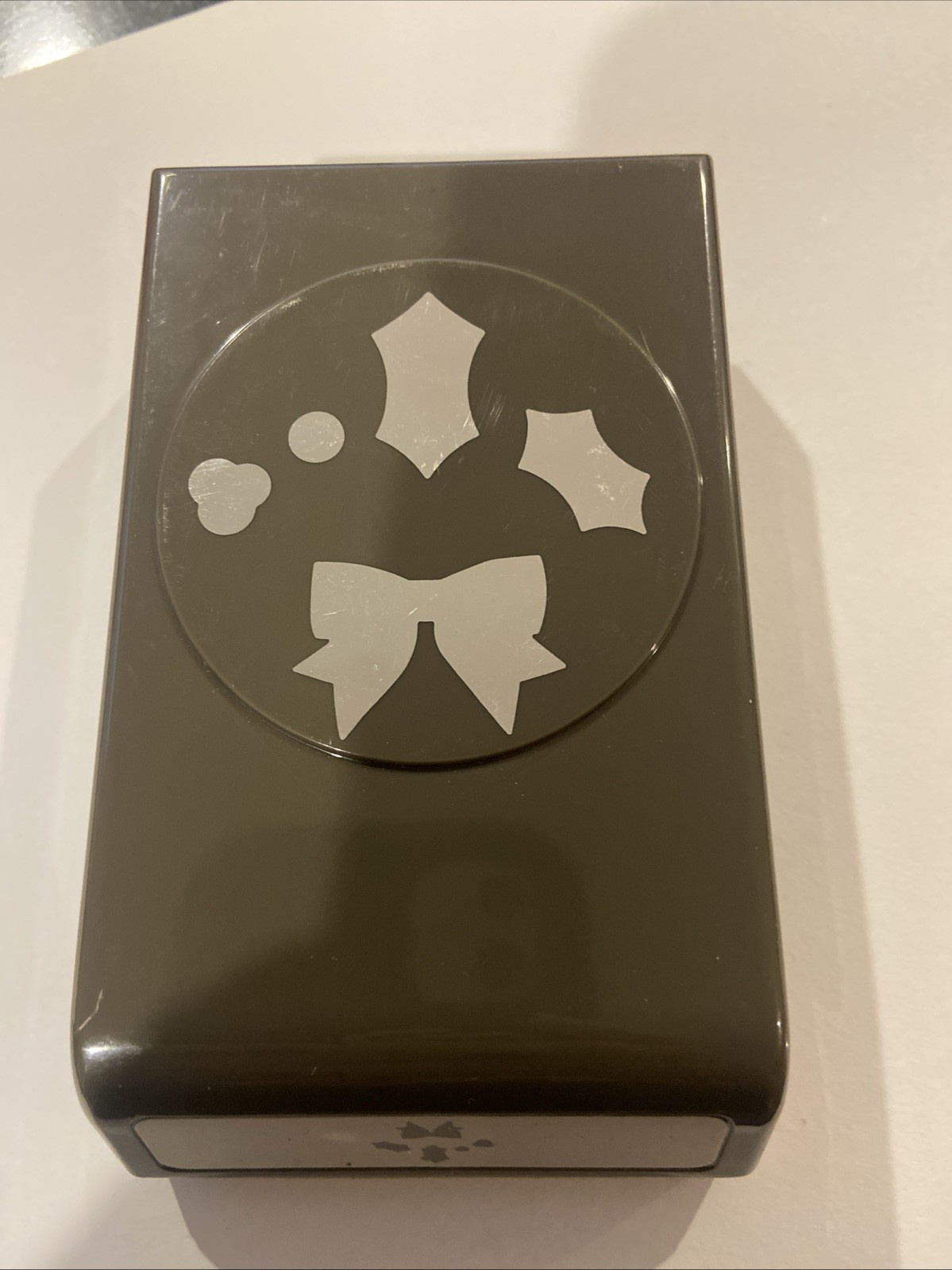 Stampin Up Retired Holly Builder Paper Punch