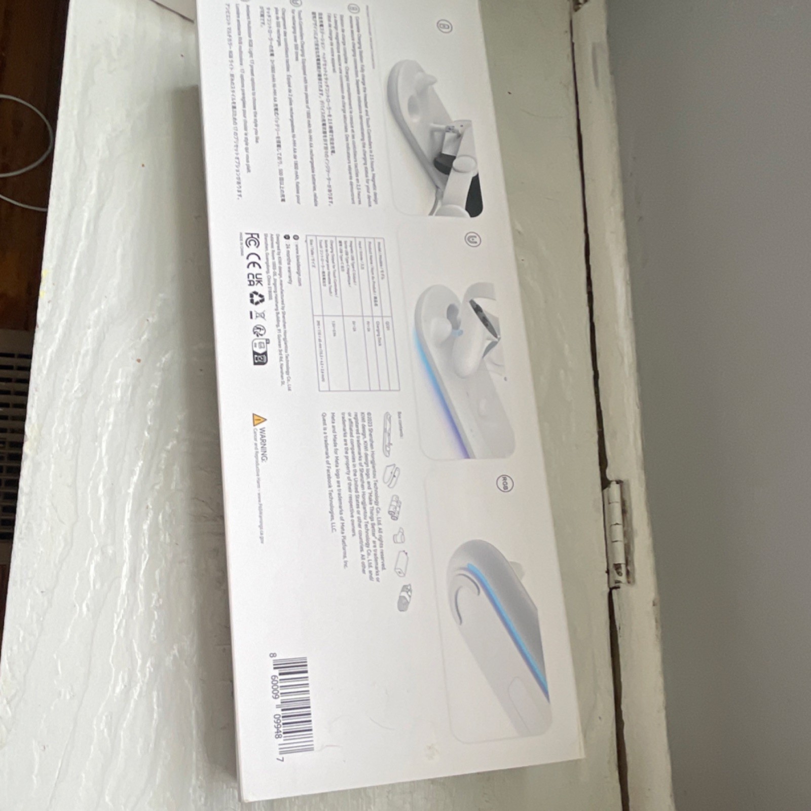 KIWI design Charging Dock QCD1 for Meta Quest 2 Headset Controller White USB-C