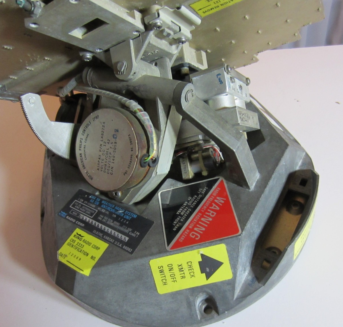 KA 126 STATUS UNKNOWN FOR PARTS ONLY KWX56 P/N 071-1220-33 KING WEATHER RADAR