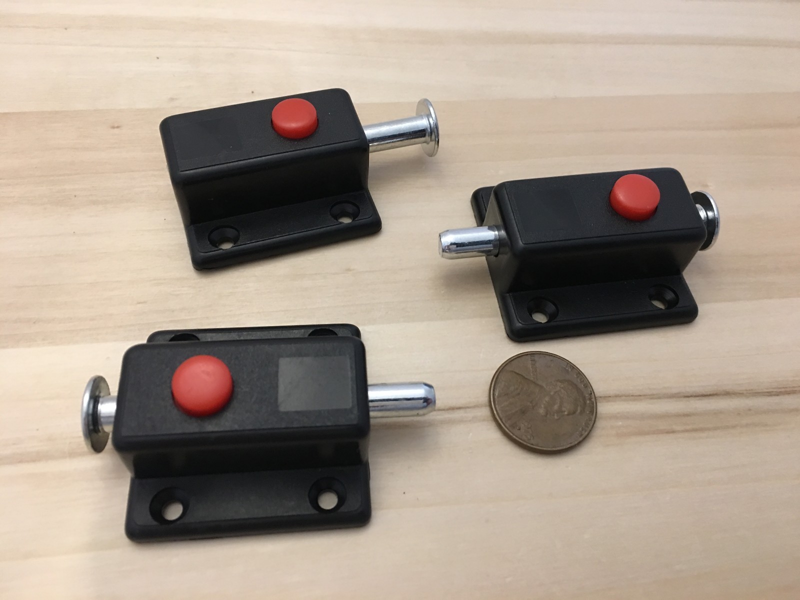 3 Pieces Black KAK-7019 Spring loaded lock latch hook wood Catch Automatic C24