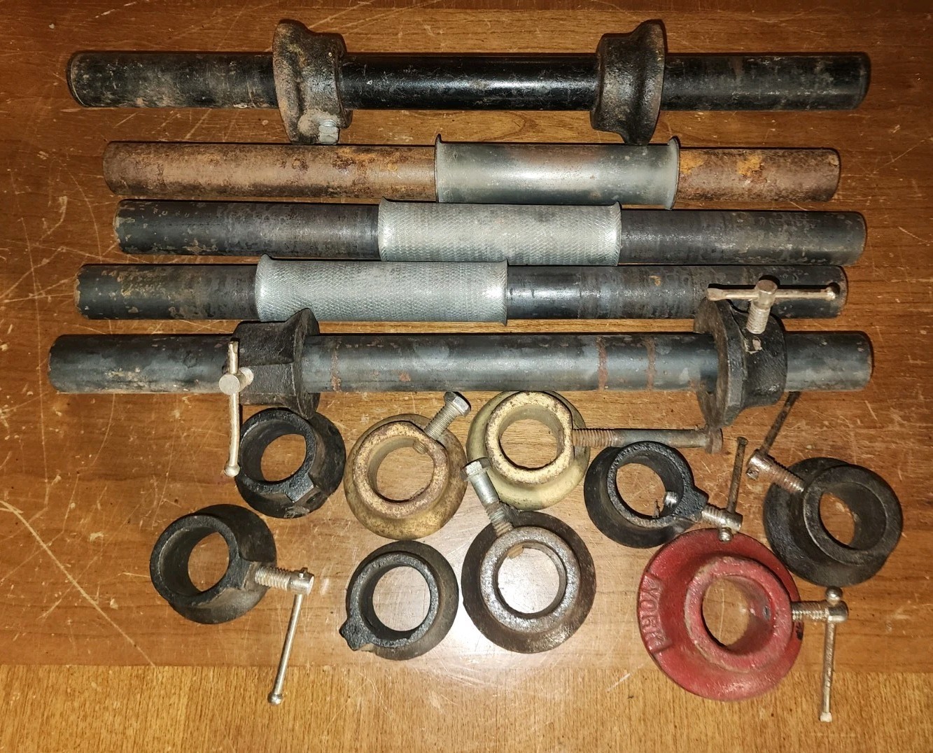 SET OF FIVE VINTAGE DUMBELL HANDLES LOCKS SLEEVES NO RESERVE