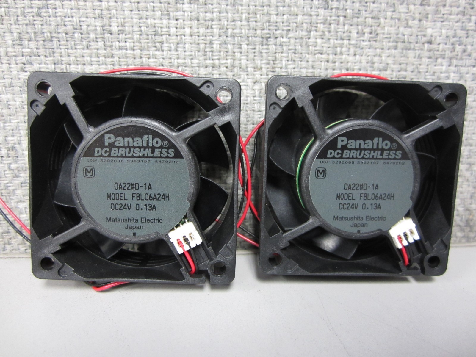 Panaflo FBL06A24H, 0A22#D-1A  DC24V 0.13A DC Brushless Qty 2