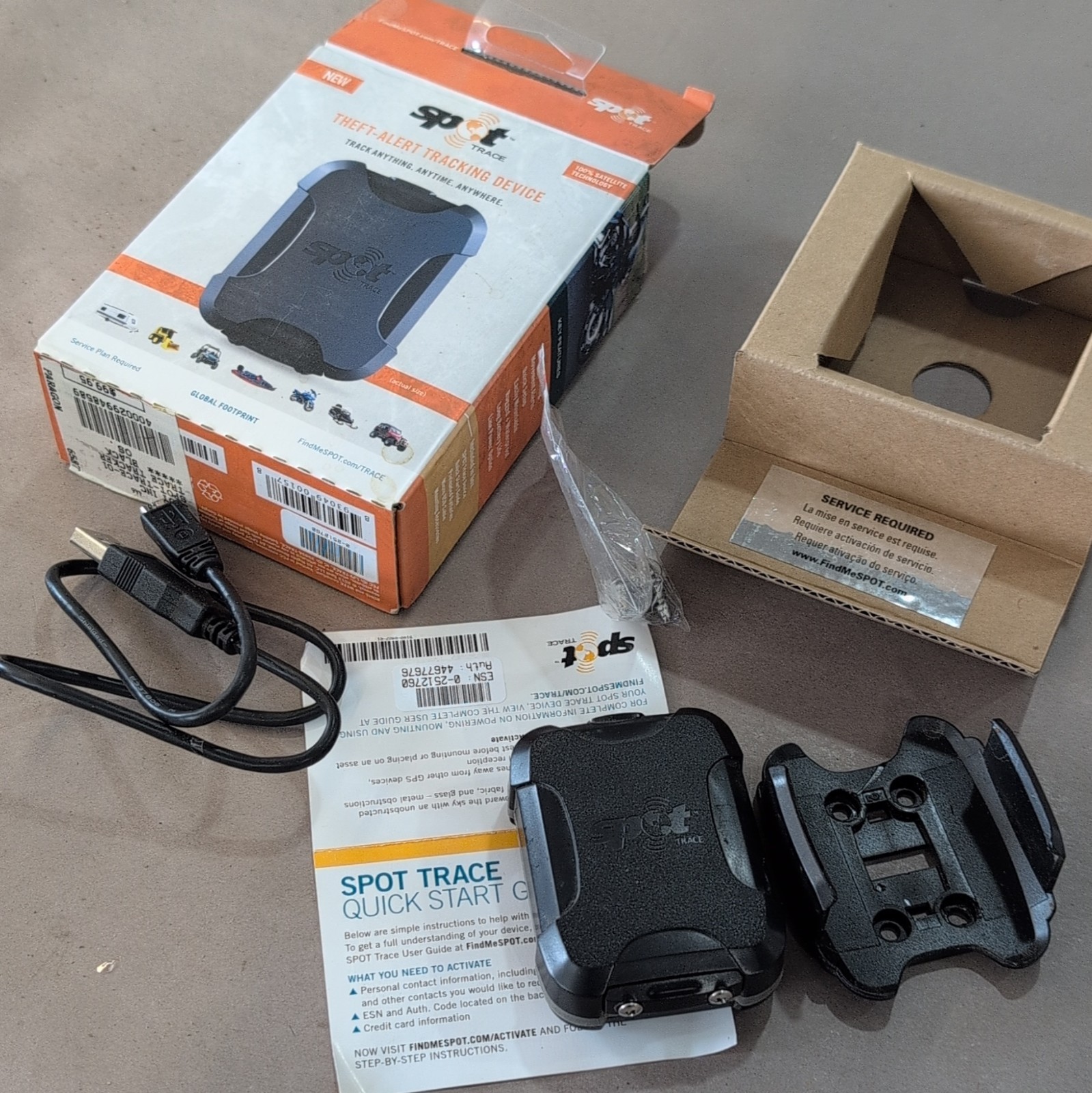 SPOT Trace Theft-Alert GPS Tracker w/ Mount, USB Cable, Box & Quick Start Guide