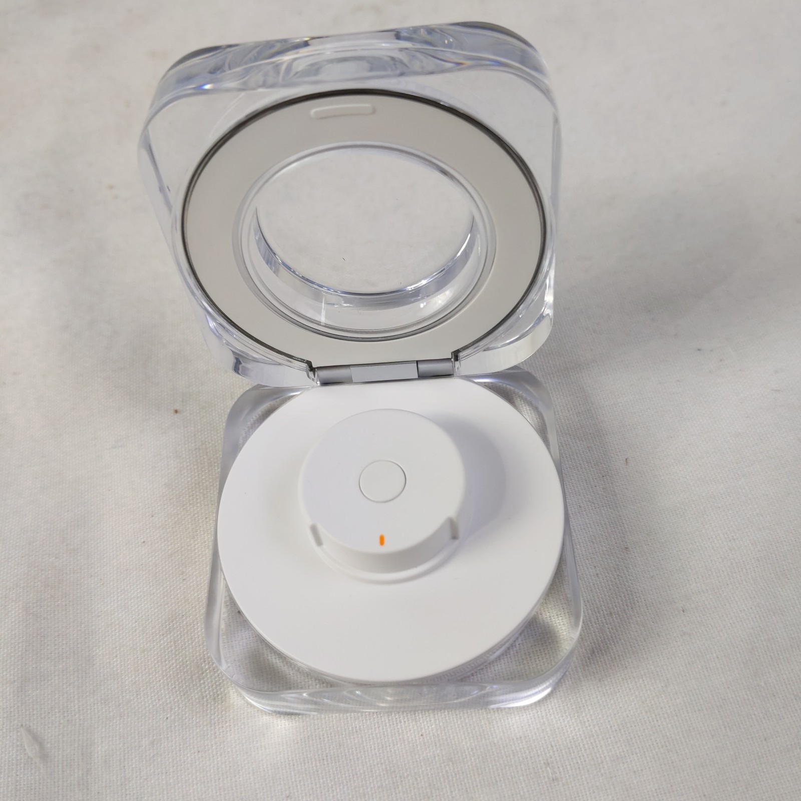 Samsung - Galaxy Ring Charging Case Size 14 - White