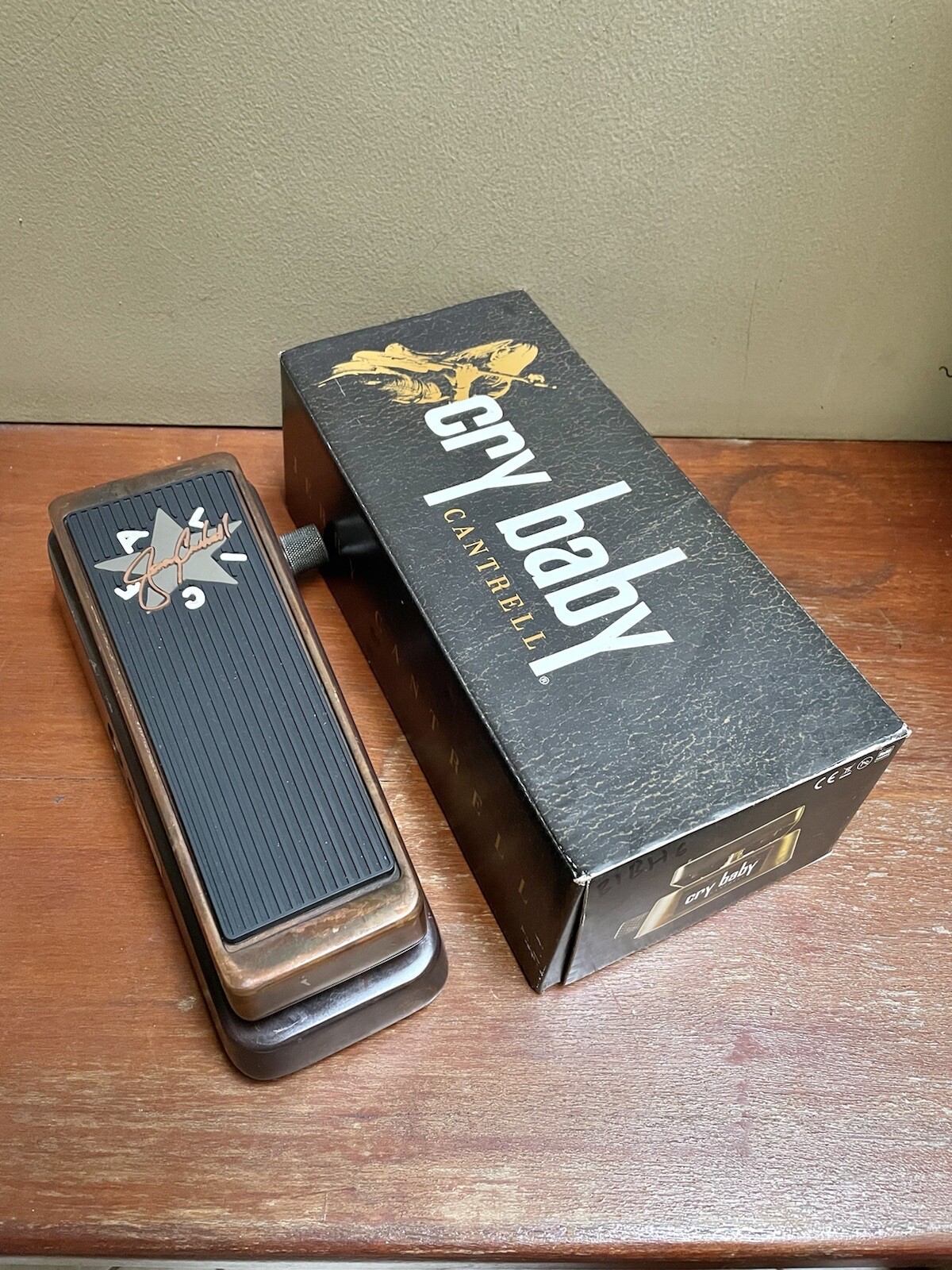 Dunlop JC95 Jerry Cantrell Signature Cry Baby Wah NOS! New Old Stock!