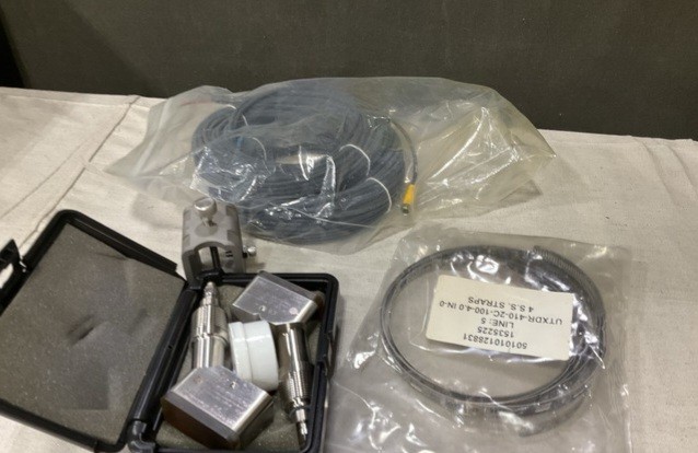 (2) GE Infrastructure Sensing UTXDR-10-MB Sonar Transducer Assemblies