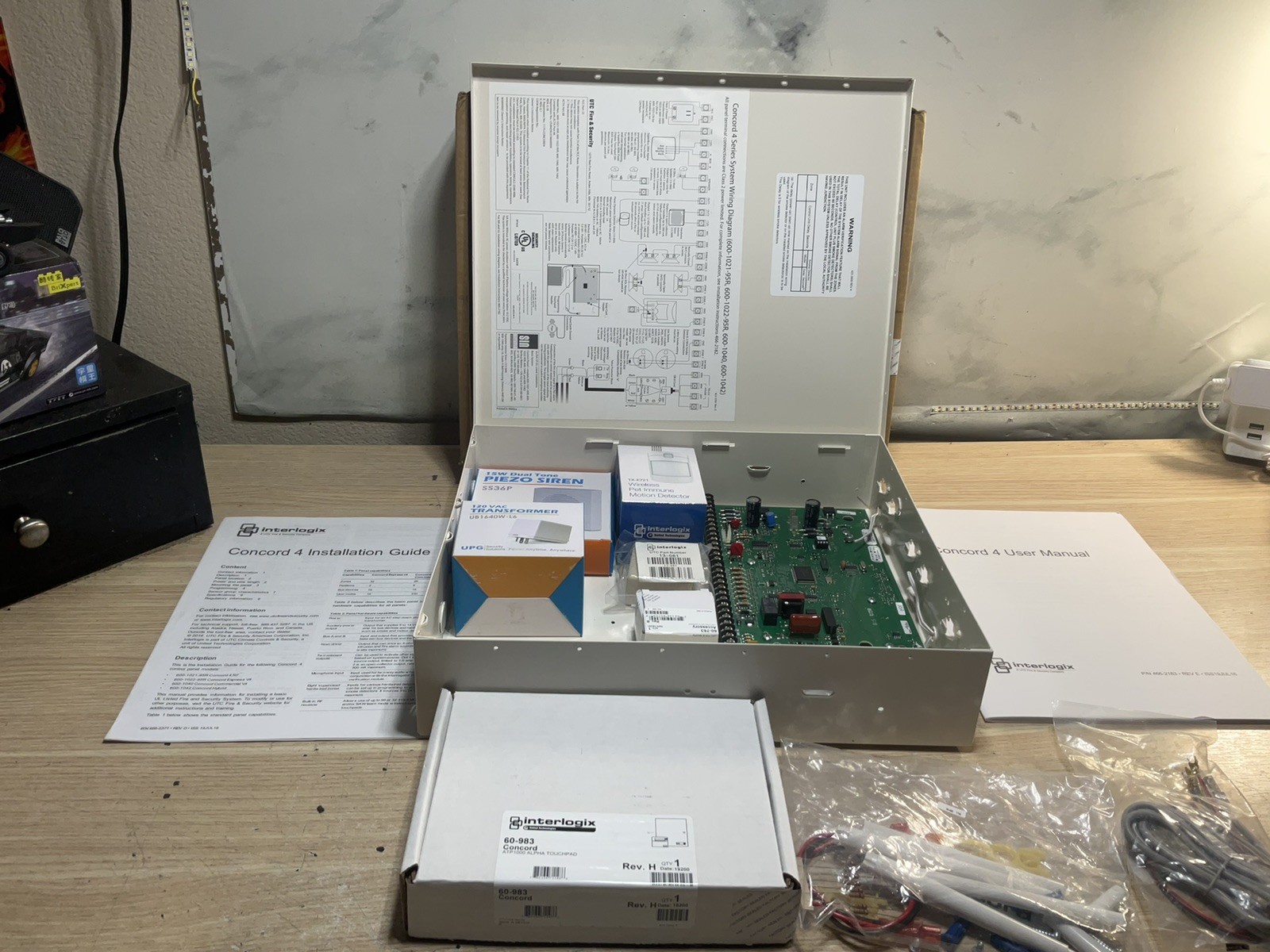NEW GE /Interlogix/ CONCORD 4 SECURITY SYSTEM /JUA2968