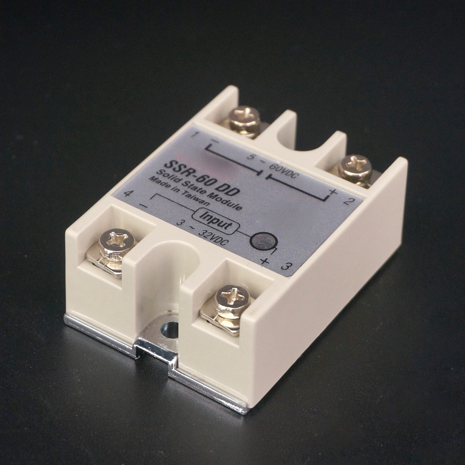 SSR Single-phase Solid State Relay 10-60A DC-DC Input 3-32VDC Load 5-60VDC