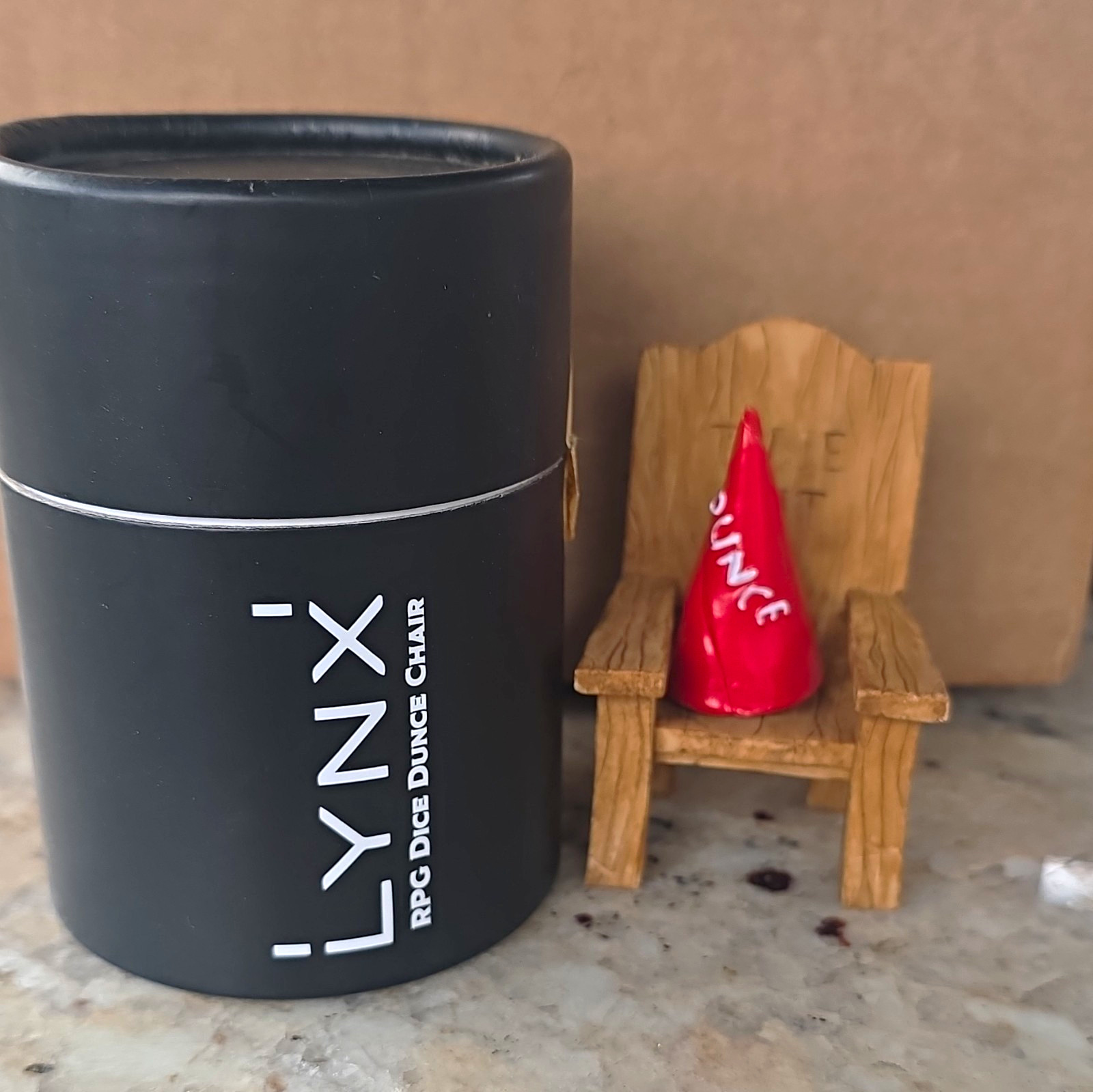 LYNX RPG Dice Dunce Chair & Hat Dungeons & Dragons Dice Jail 2023 X0031MN5I9