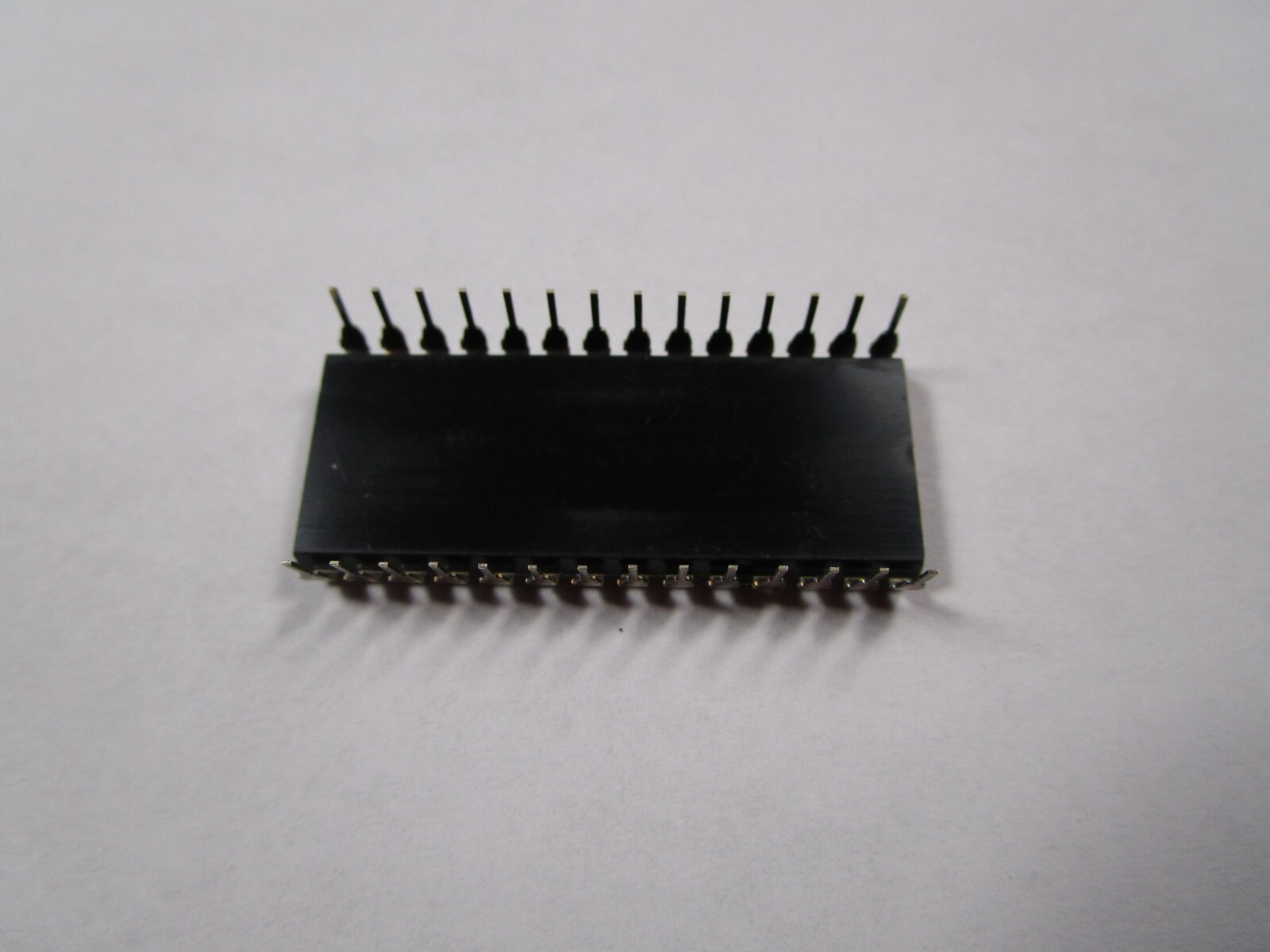 Rare Vintage Texas Instruments TMS1100 Worlds First Computer on a Chip NOS