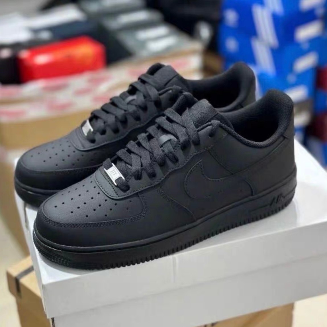 Nike Air Force 1 '07 Low Top Men's Classic Black Sz 7-12