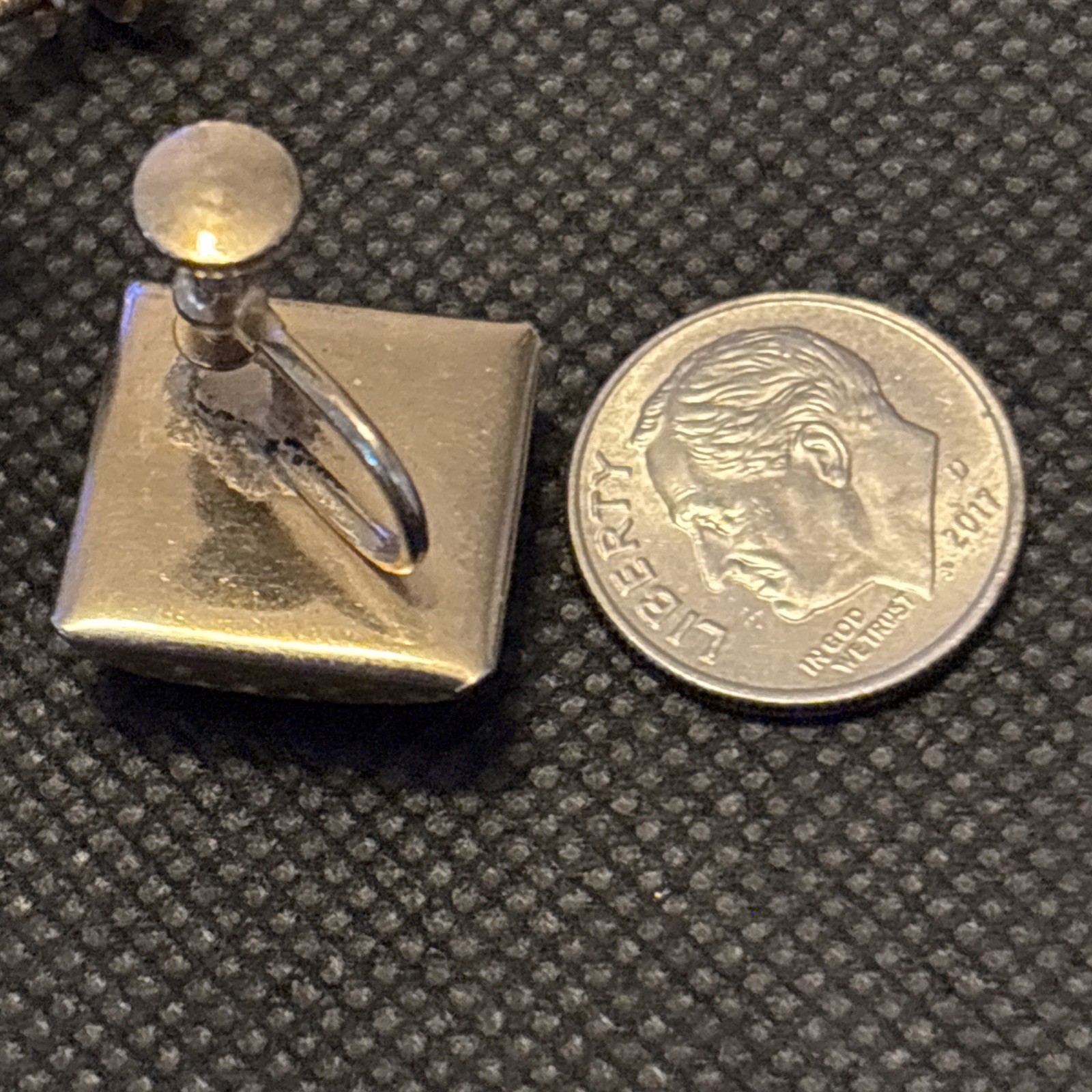 Seahorse Encapsulated Screw-back Earrings