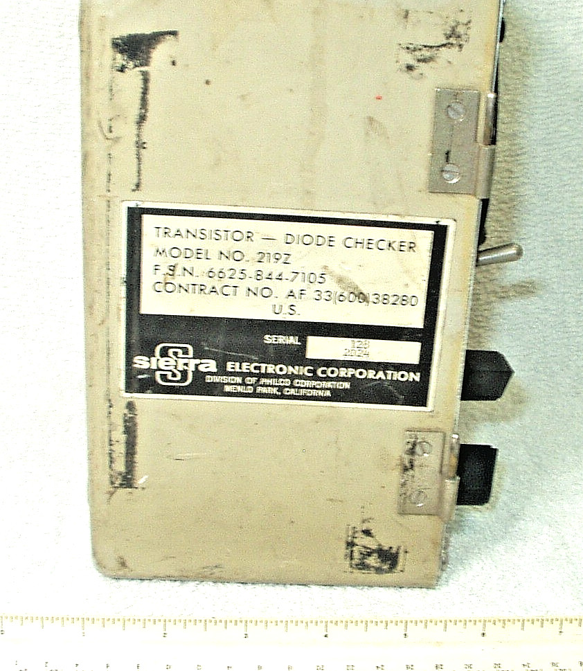 Vtg. *Sierra Electronic Co.* Transistor Diode Tester Model 219Z (Untested)