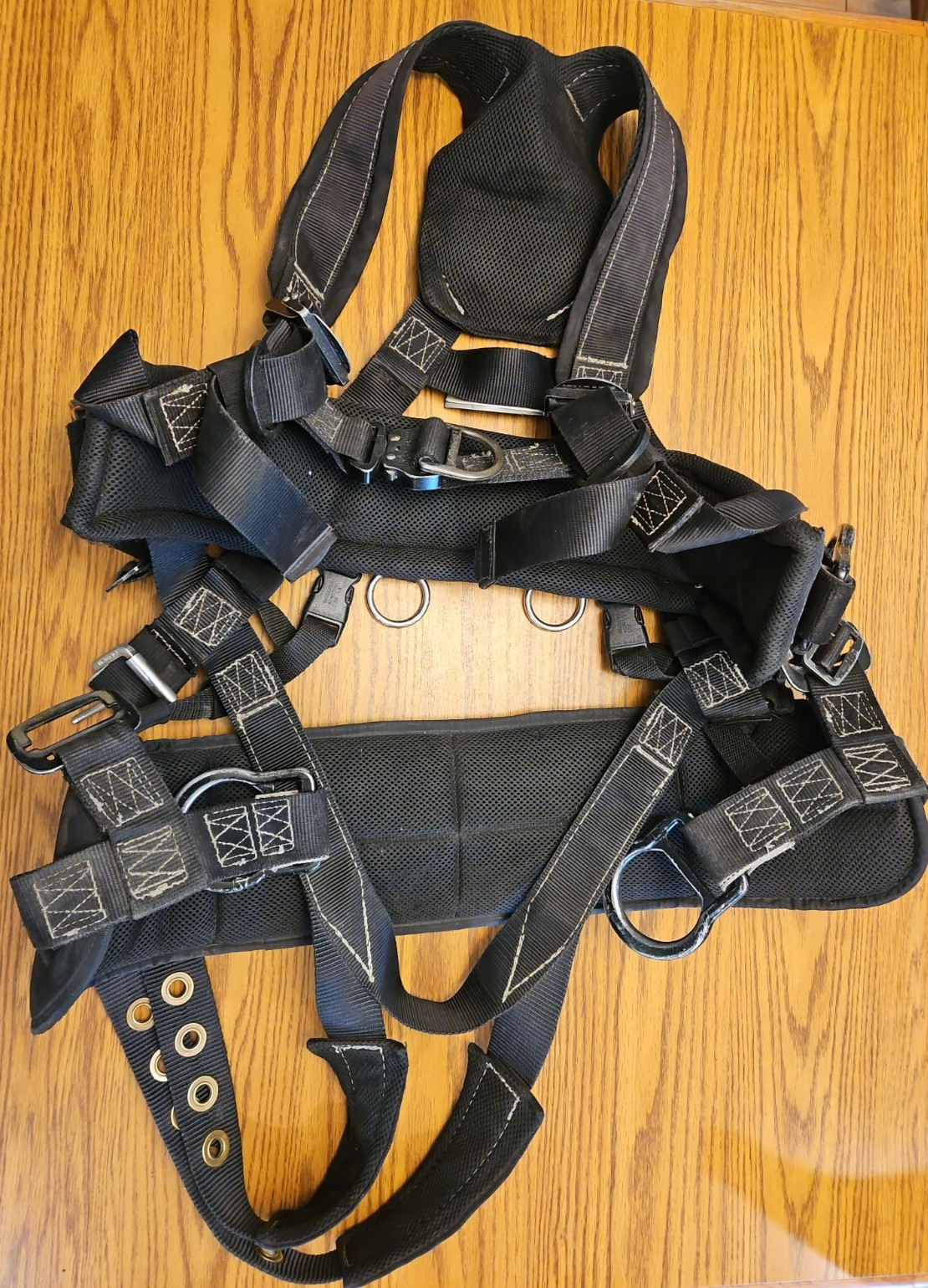 Elk River 67631 Peregrine RAS PS Full Body Safety Harness Size Small Made In USA