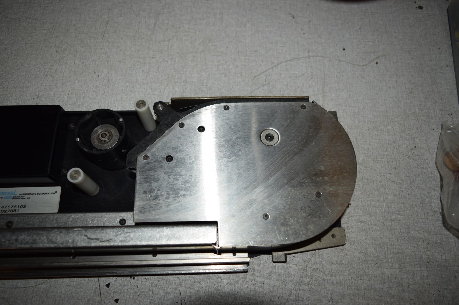 Universal Instruments Dover Technology Feeder 47176103